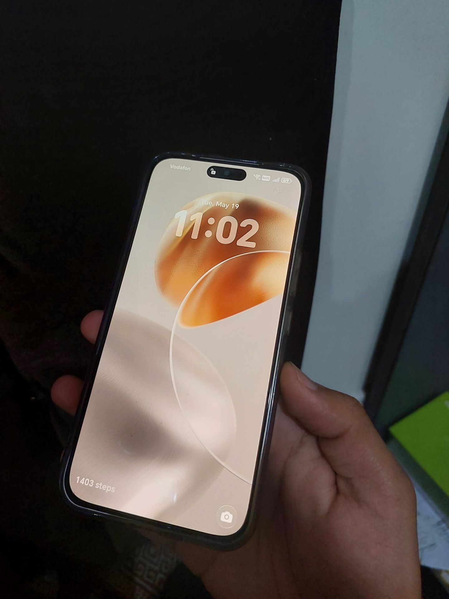 Honor 400 Combo (Like New Phone + New Watch + Case) - Image 1