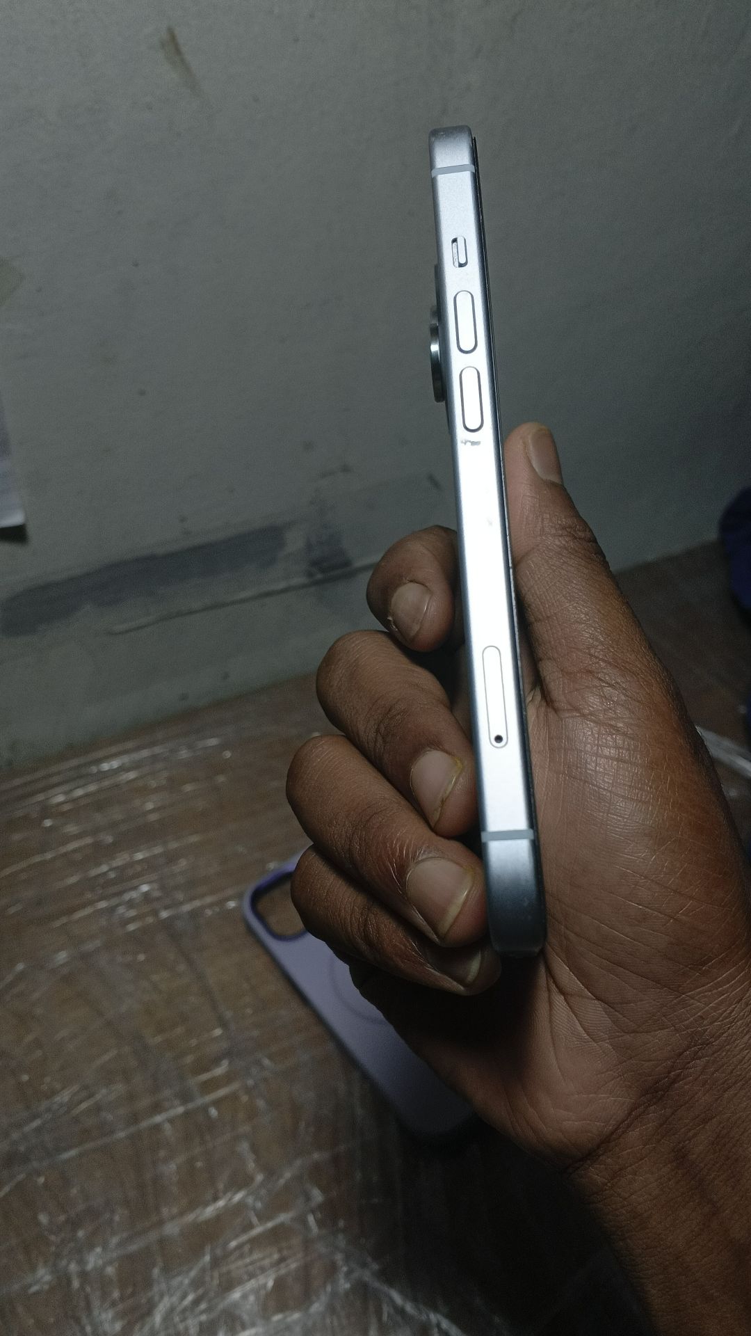 I phone 15  - Image 8