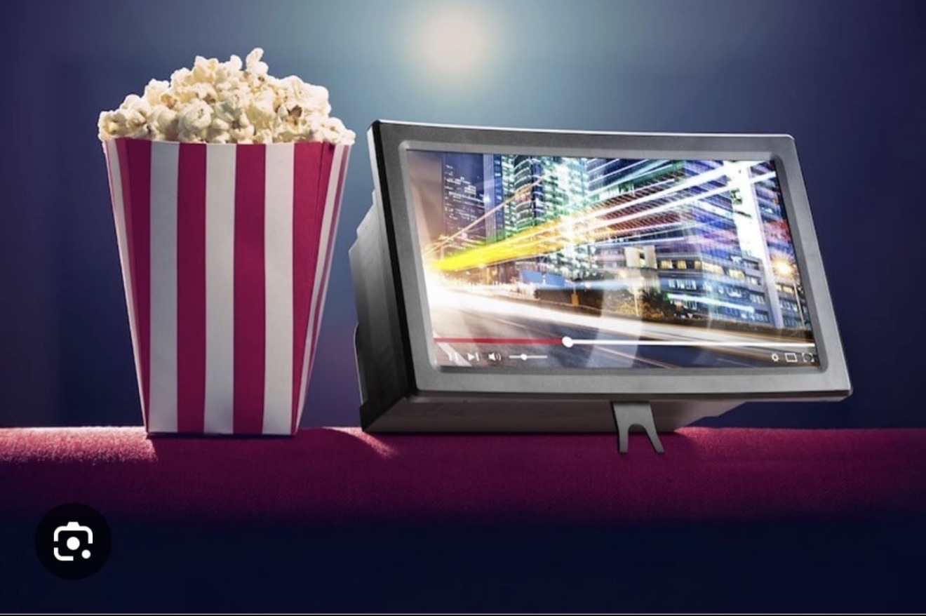 Movie Theatre Maxi for iPhones - Image 1