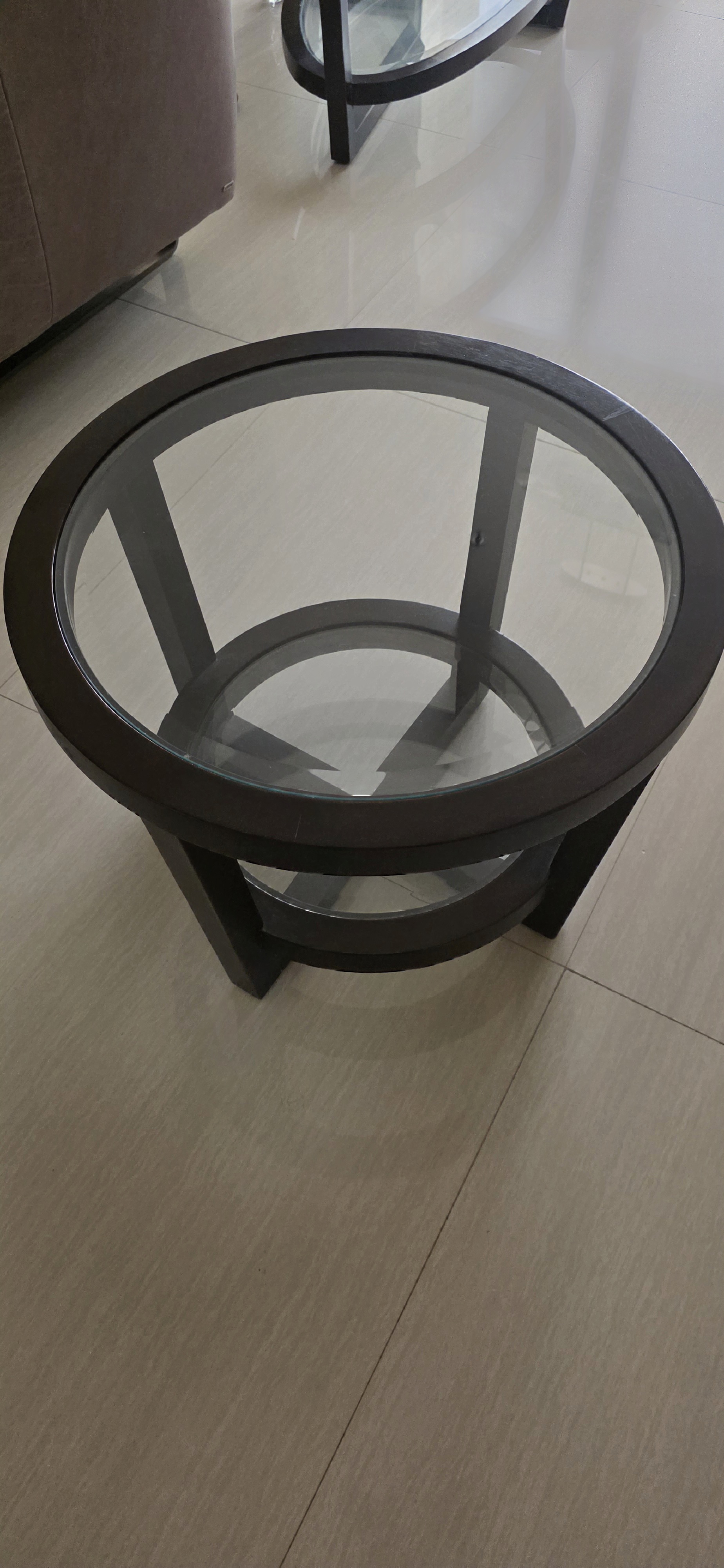 Wooden coffee table - Image 1