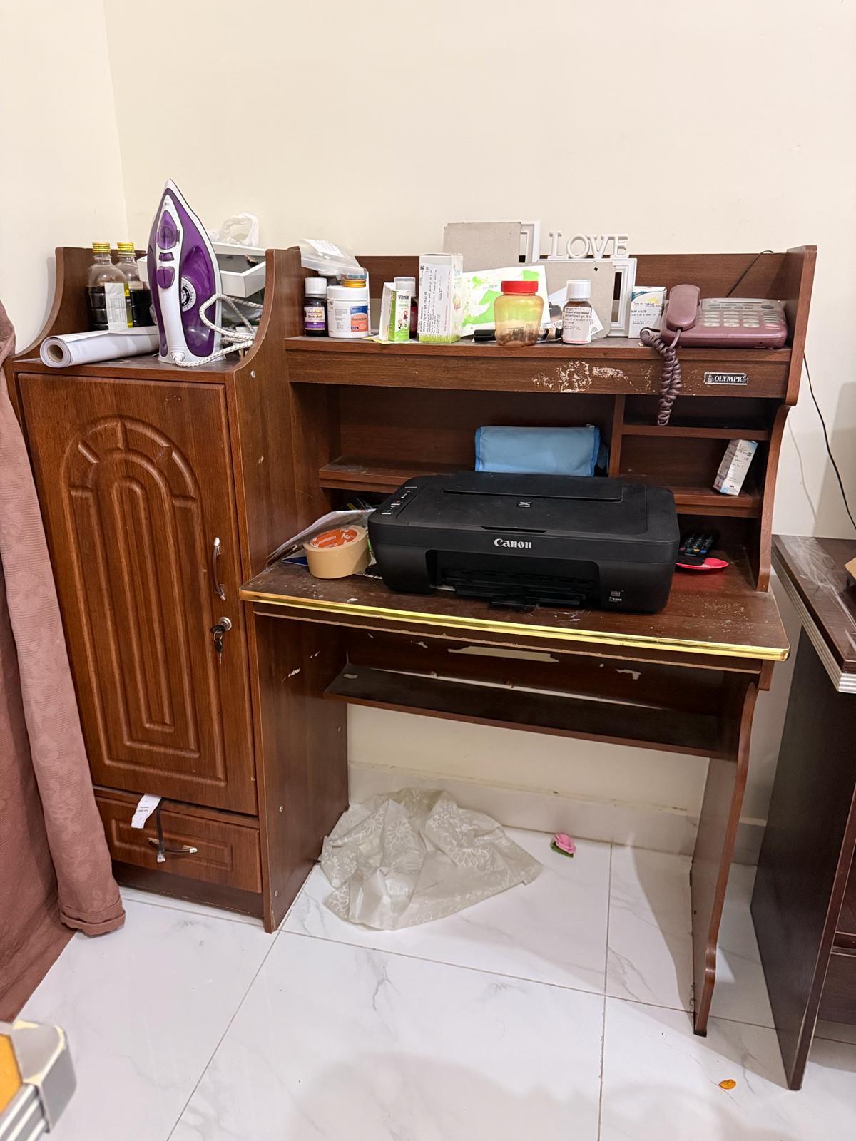 BOOK SHELF WITH STORAGE IN GOOD CONDITION FOR URGENT SALE.HURRY UP. - Image 1