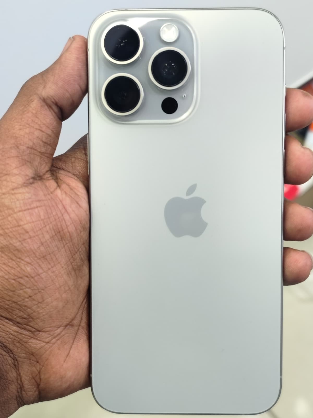 iPhone 15 pro max(512 GB) - Image 1