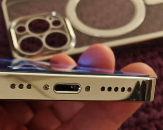 Iphone 13 Pro with box cable and cover - Image 5