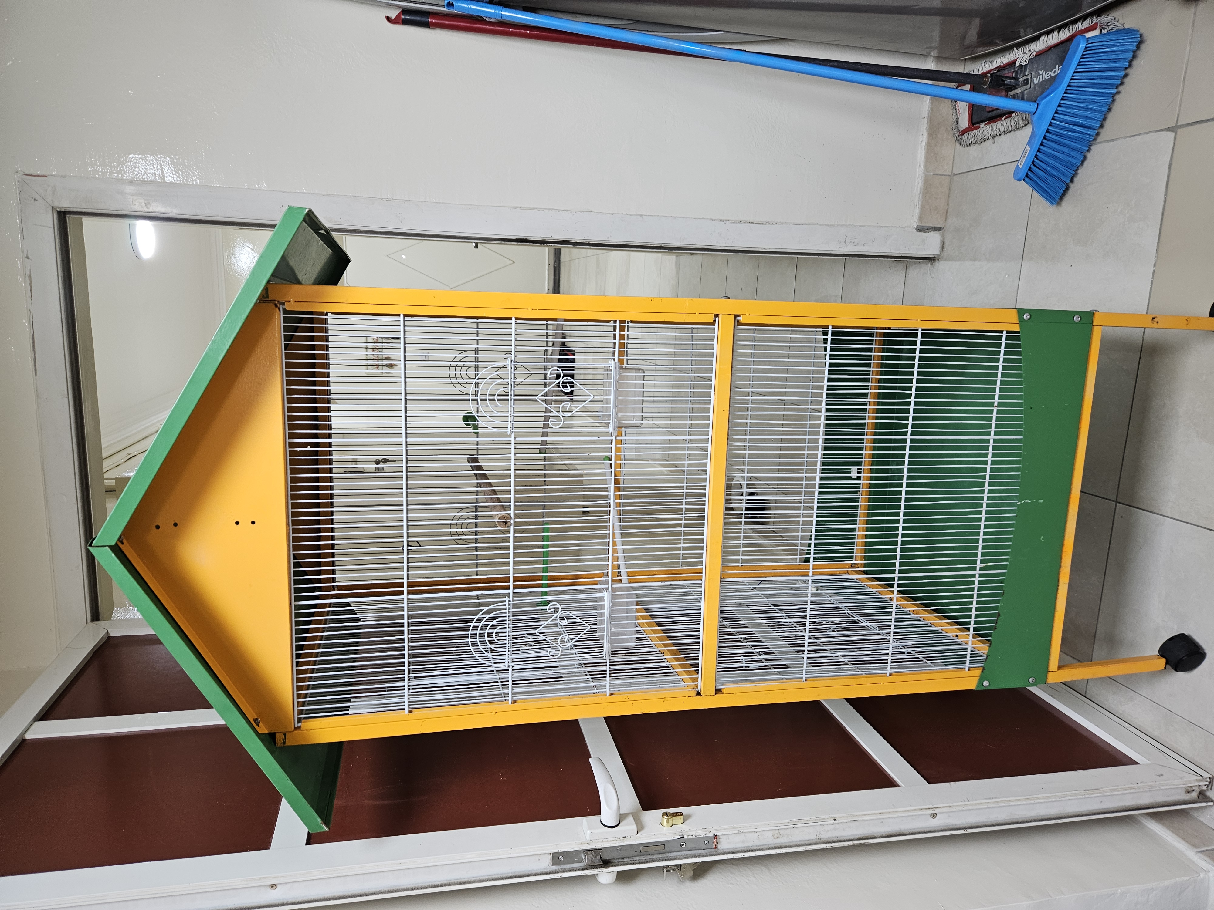 Bird cage - Image 1