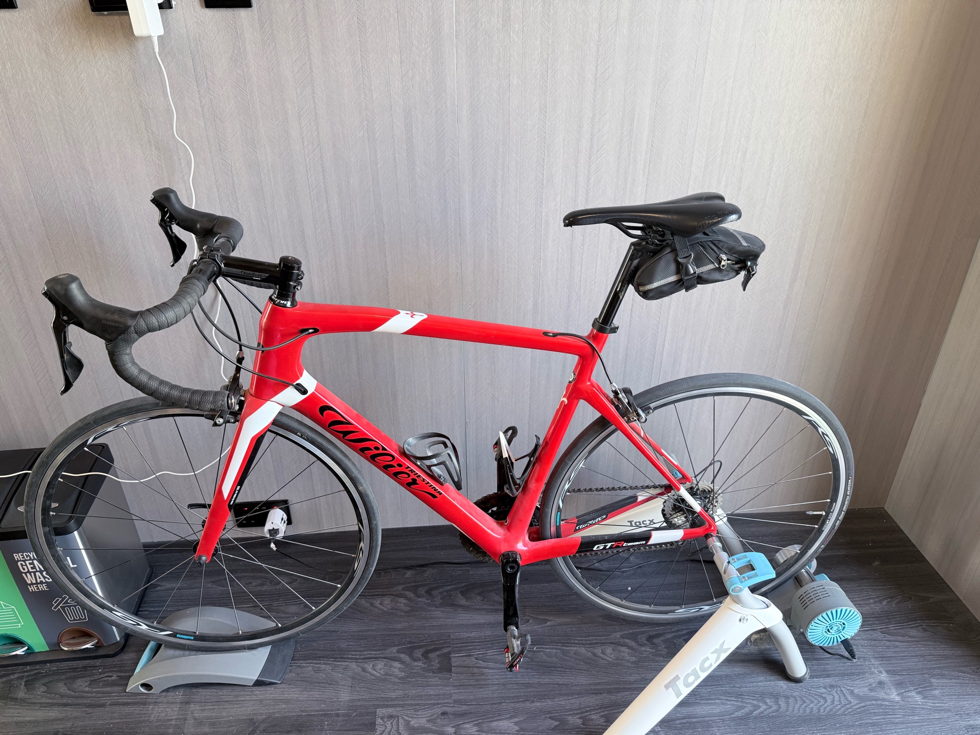 Wilier road bike and Tacx smart trainer  - Image 5