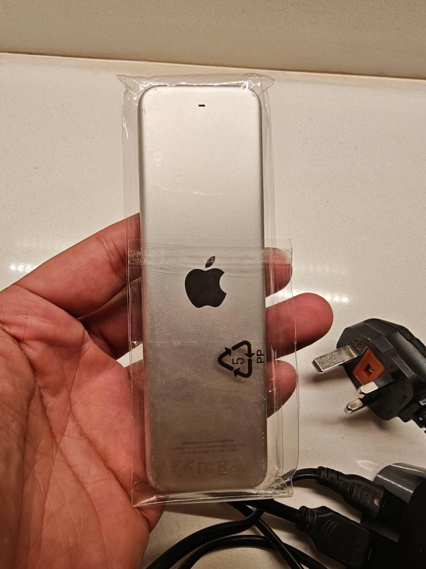 Apple TV (4th Generation) with Siri Remote – Fully Working - Image 4