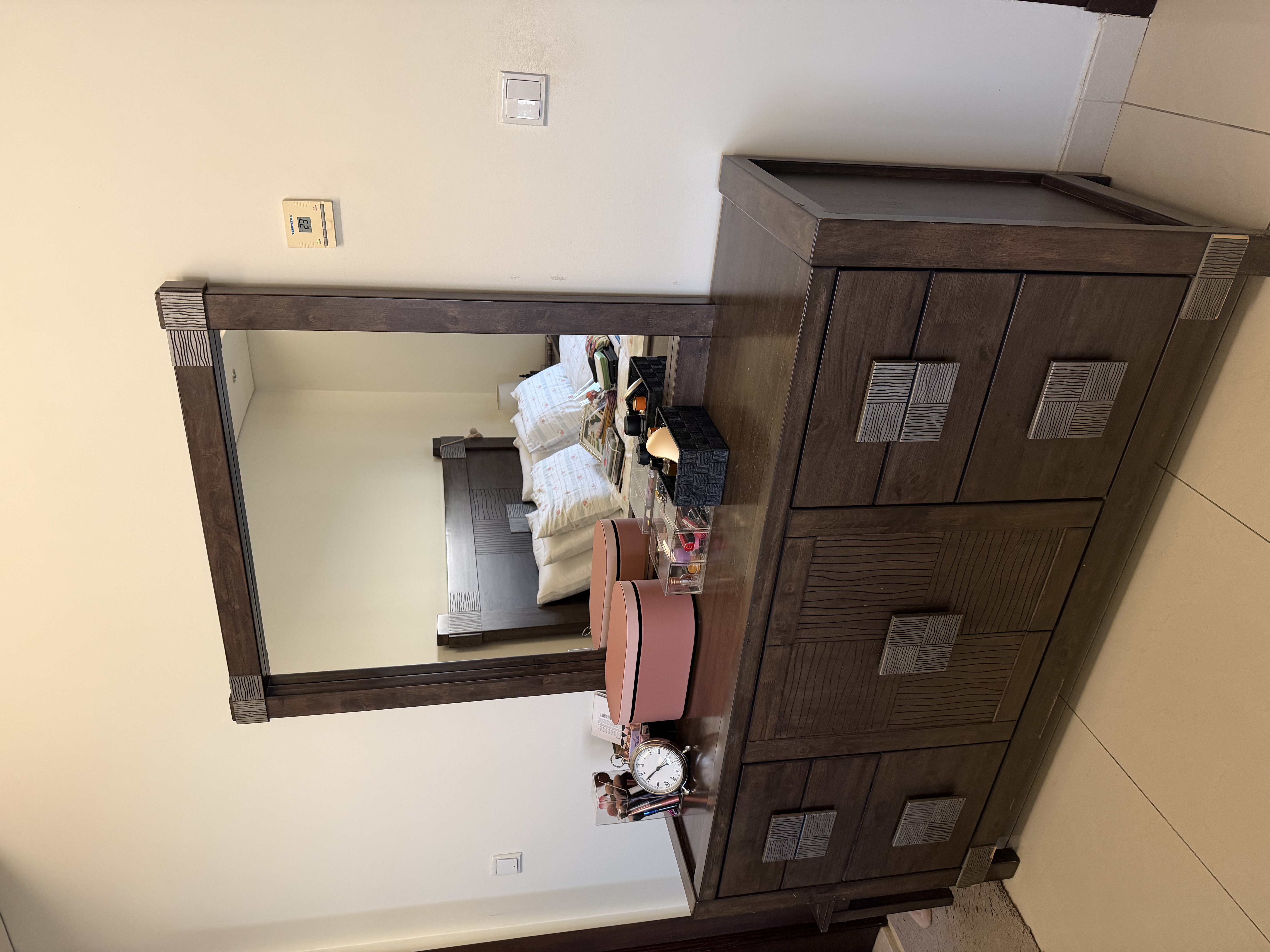 Bedroom - Image 5
