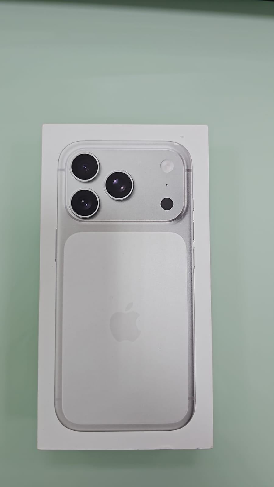 IPHONE 17 PRO Brand New - Image 1