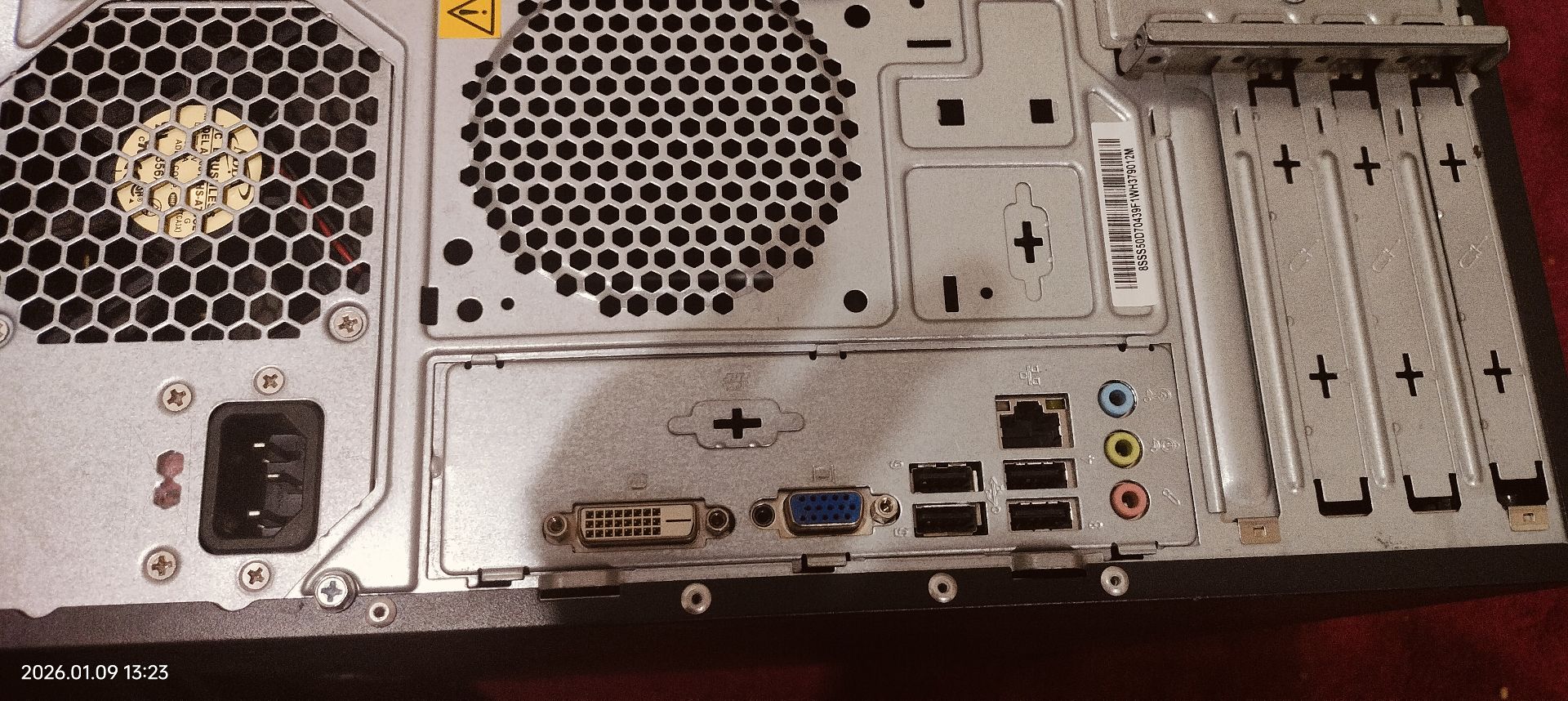 Thinkcenter CPU only i3 4th generation 4gb Ram DDR3 128 SD card and HDD 500  - Image 2