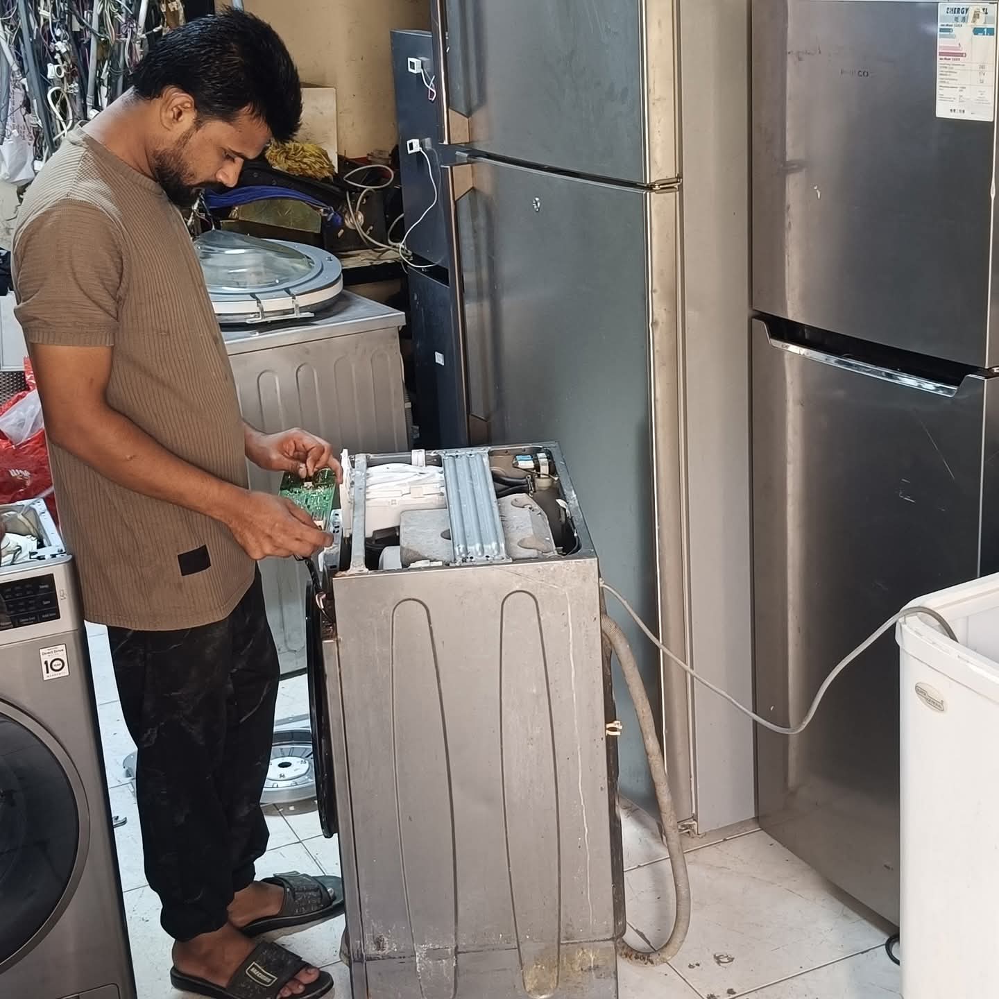 Lg Samsung washing machine repair shop doha Qatar - Image 5