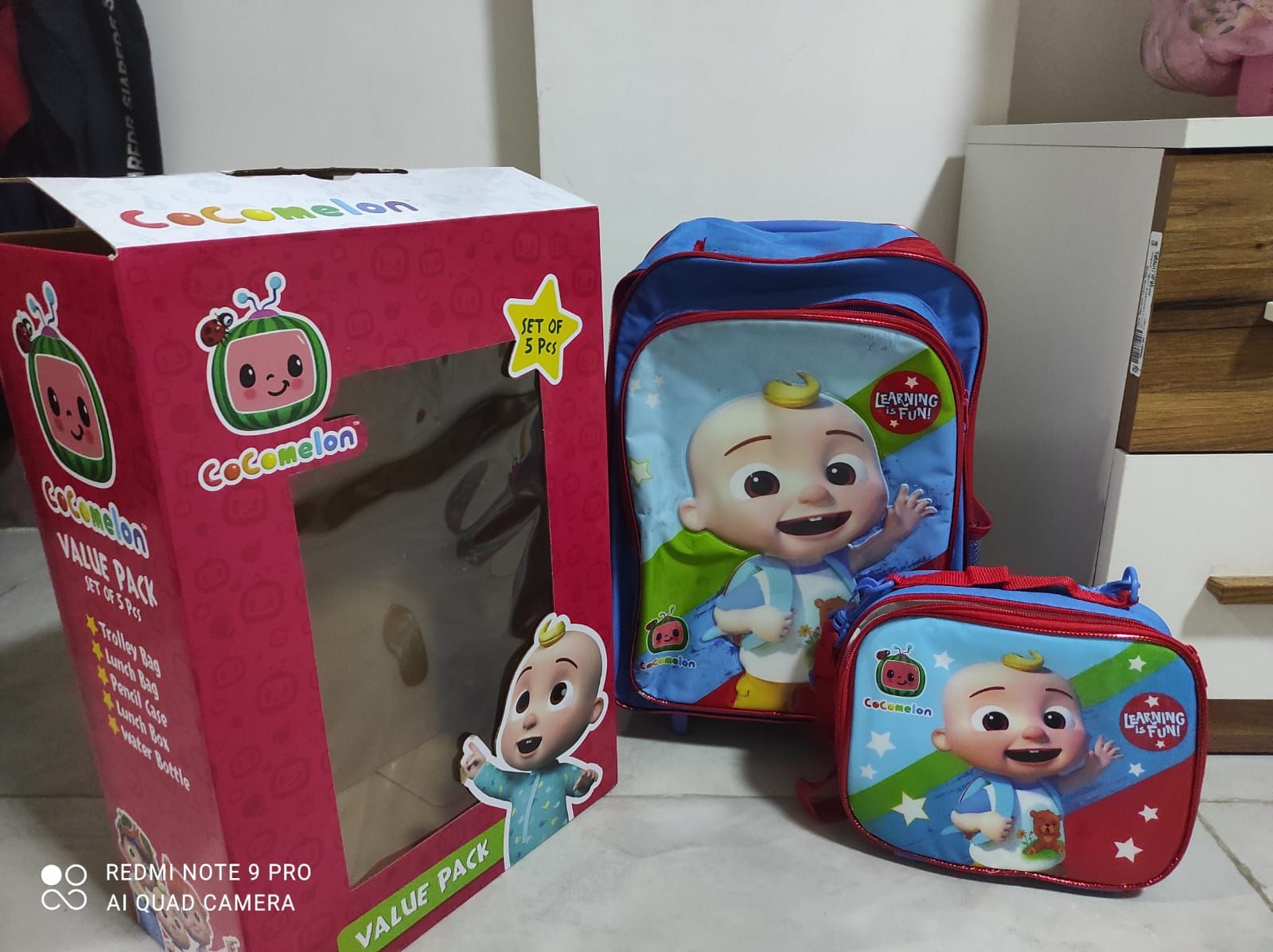 Kids bag with tiffen bag and compass 3 pc set - Image 3