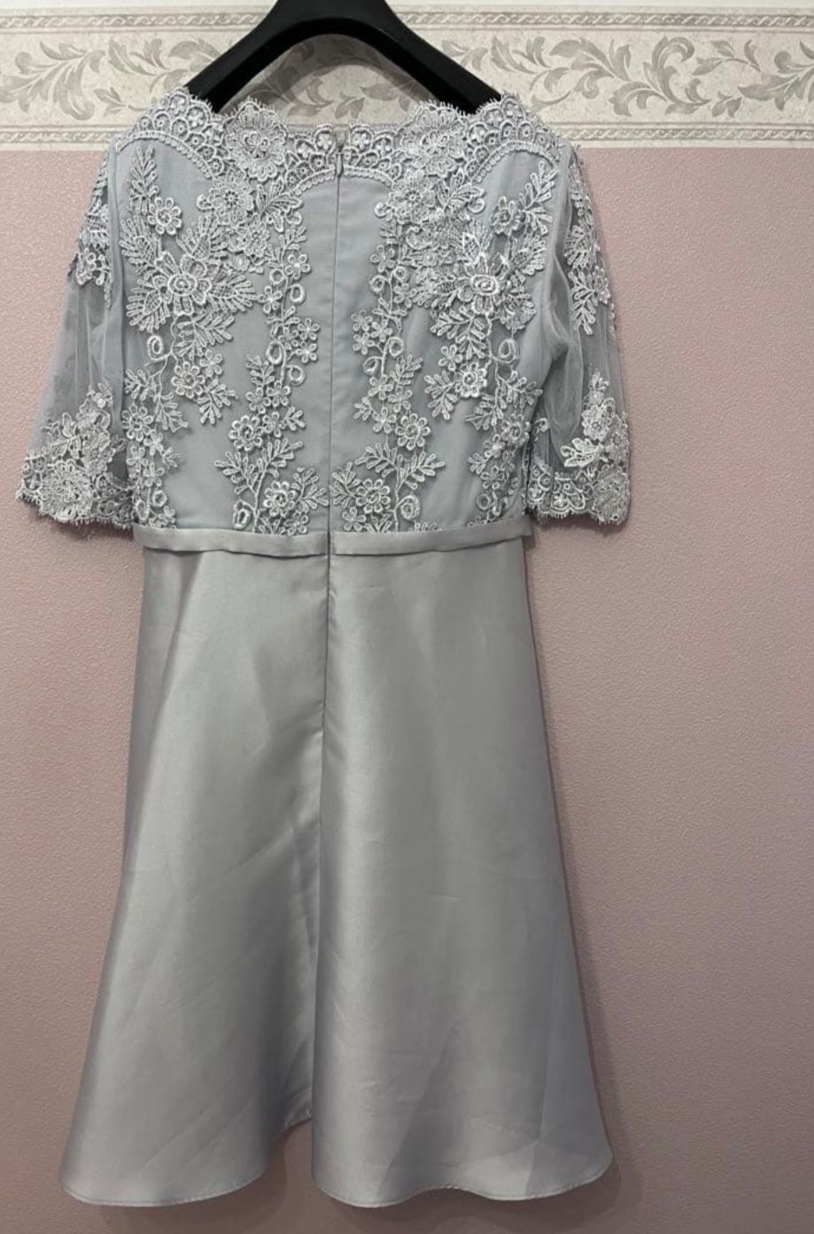 Dresses - Image 6