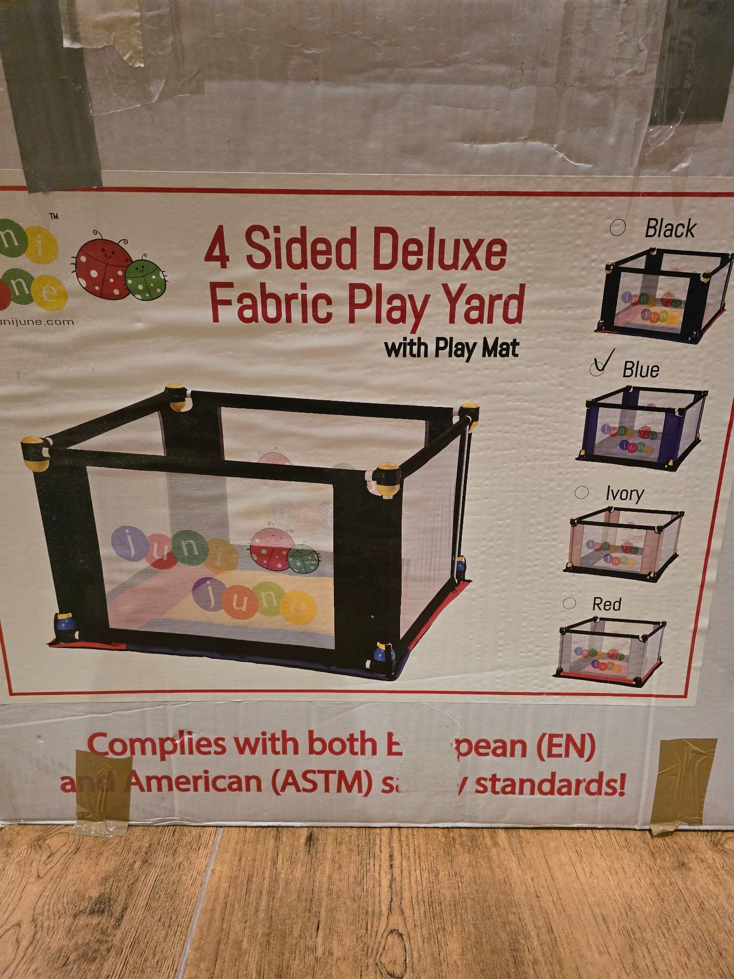Play yard - Image 3