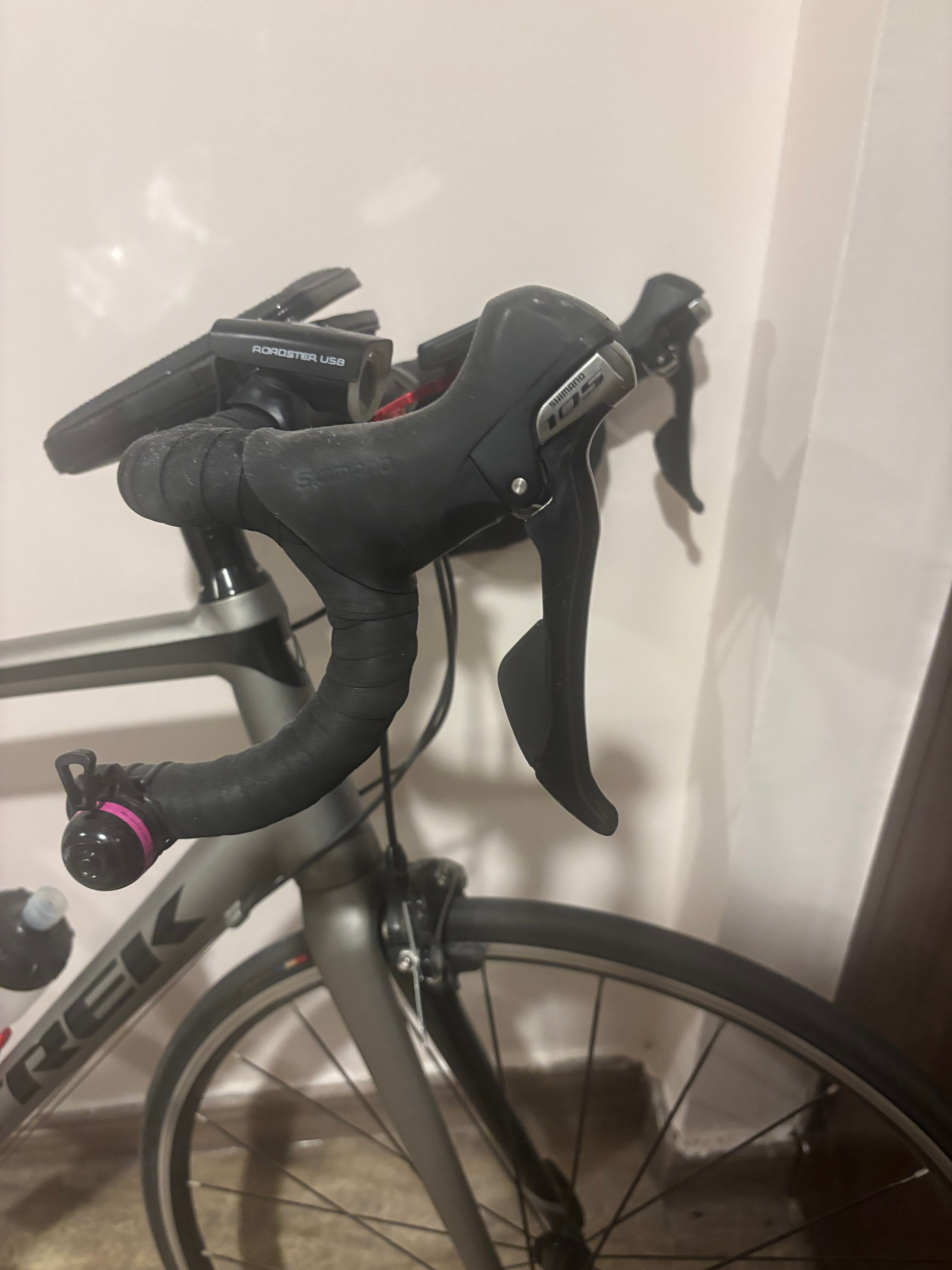 Trek Road bike XL  - Image 4