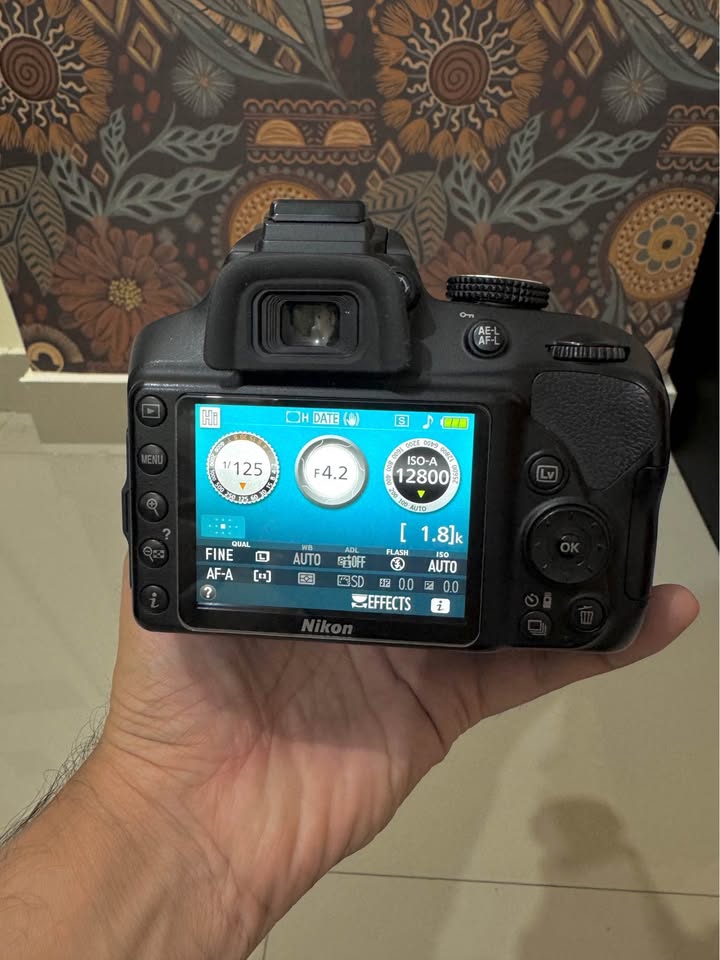 Nikon D3400 for Sale. - Image 3