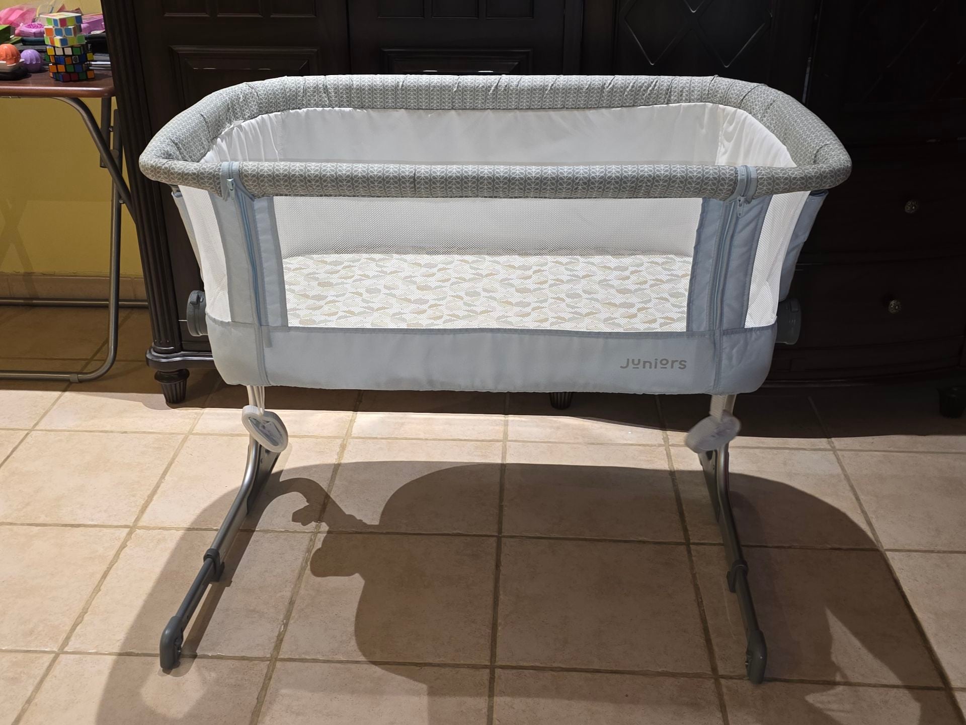 Baby cradle cot - Image 1