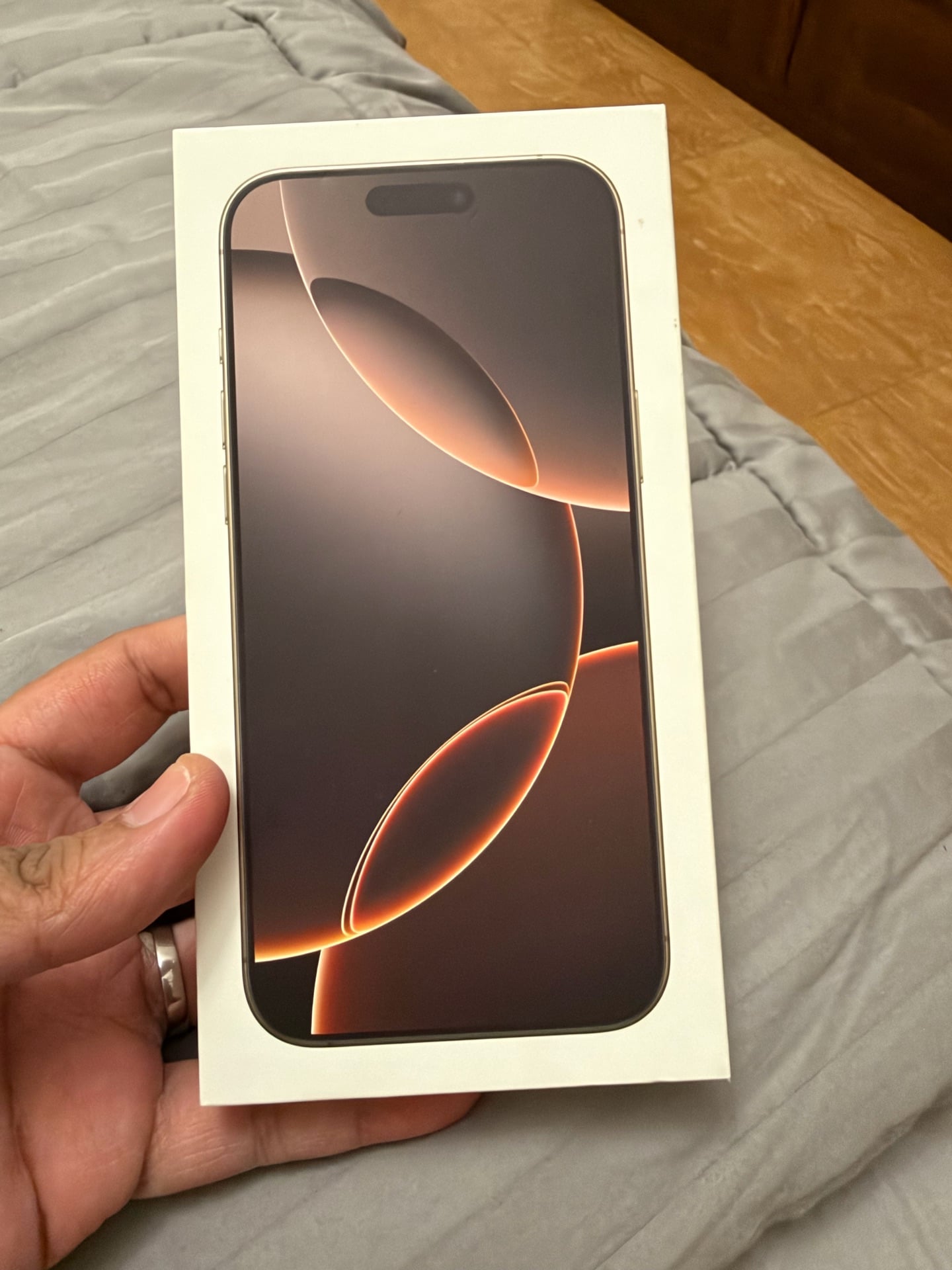 آبل آيفون 16 برو ماكس - Image 7