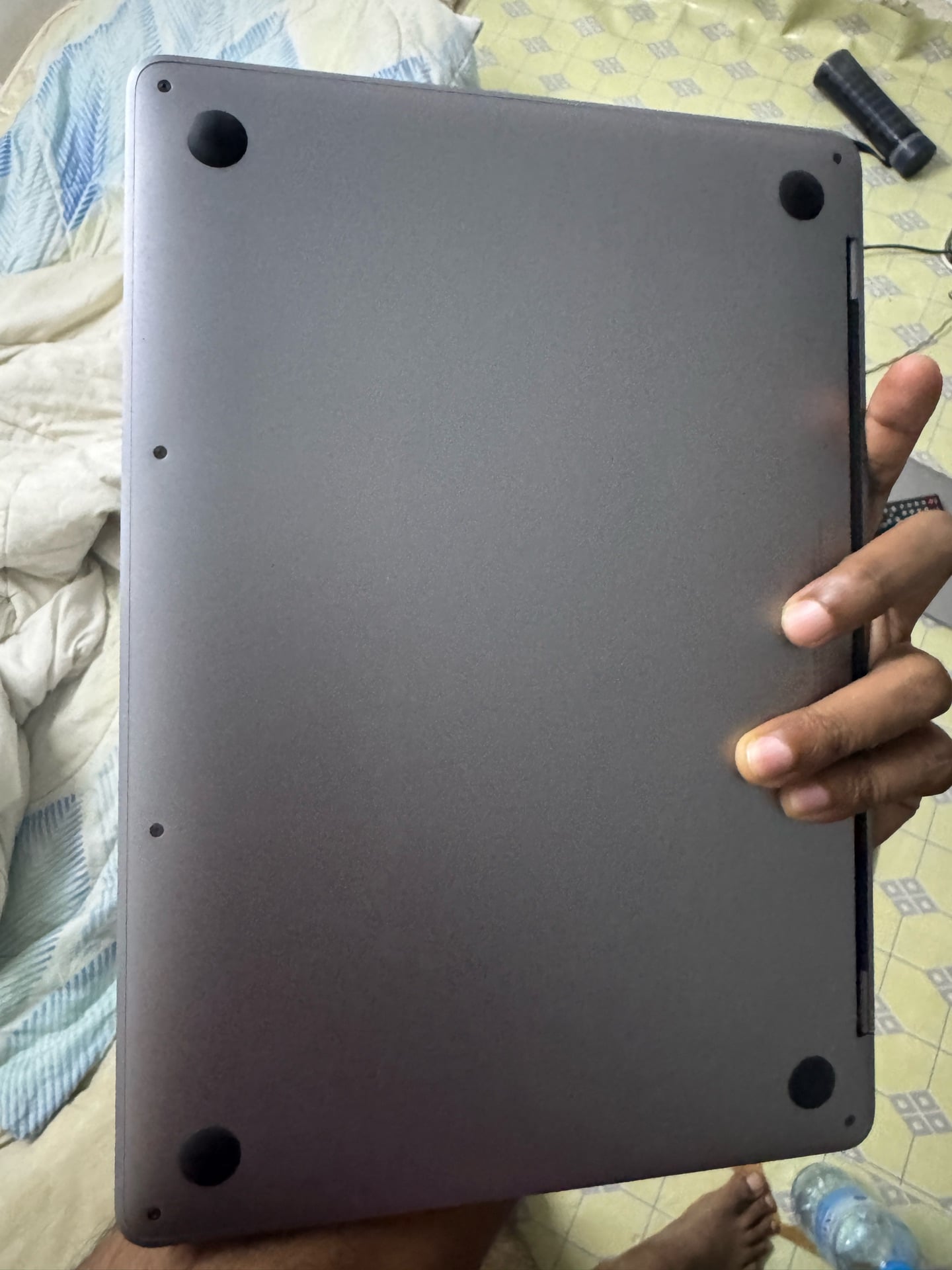 MacBook Pro a1708  - Image 4