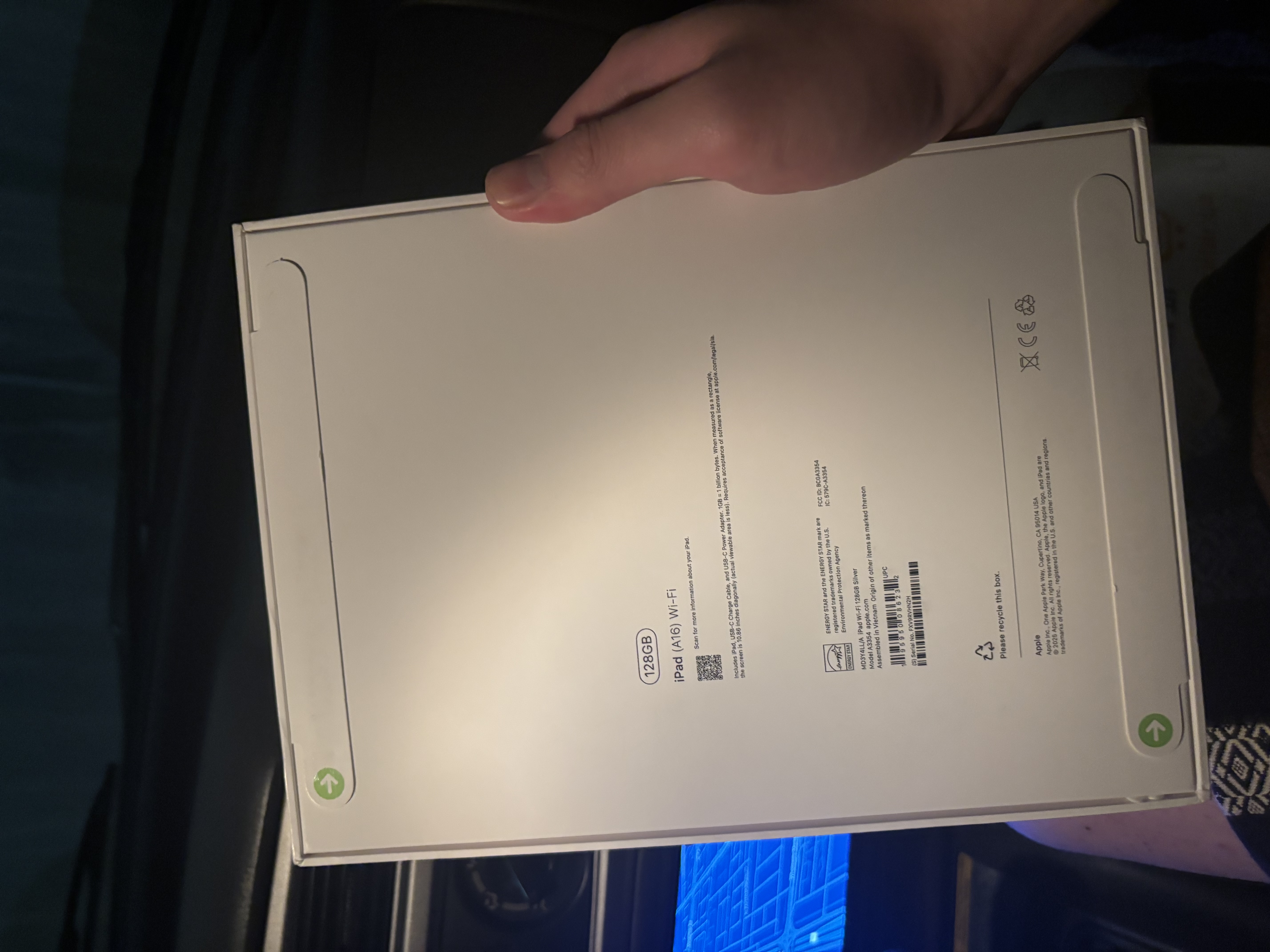 iPad A16 - 11th Gen - 128 GB - Silver - New - Image 3