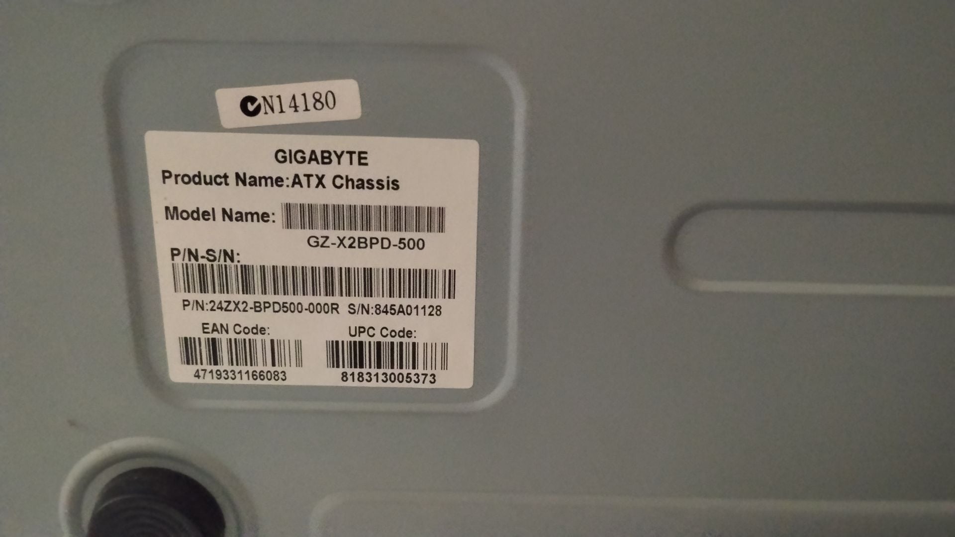 ATX CHASSIS GIGABYTE  - Image 5