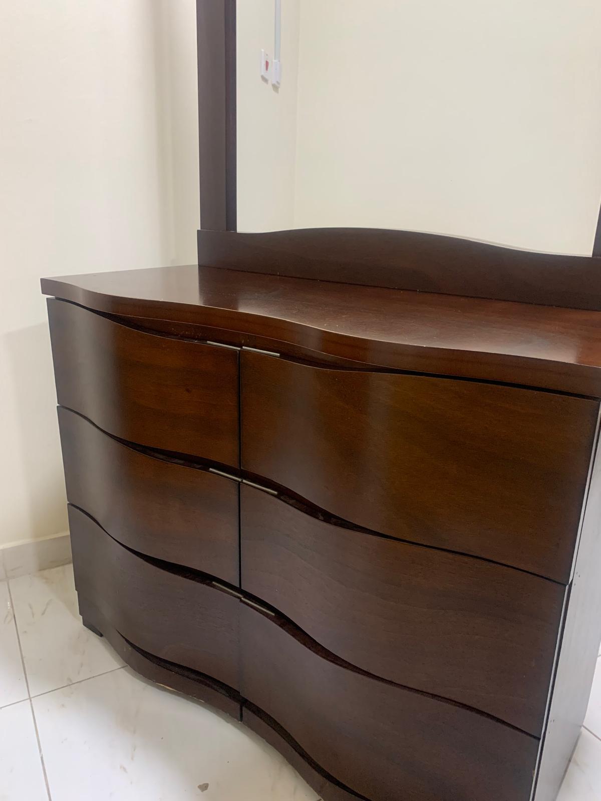 Bed Set with side tables and dressing table - Image 6