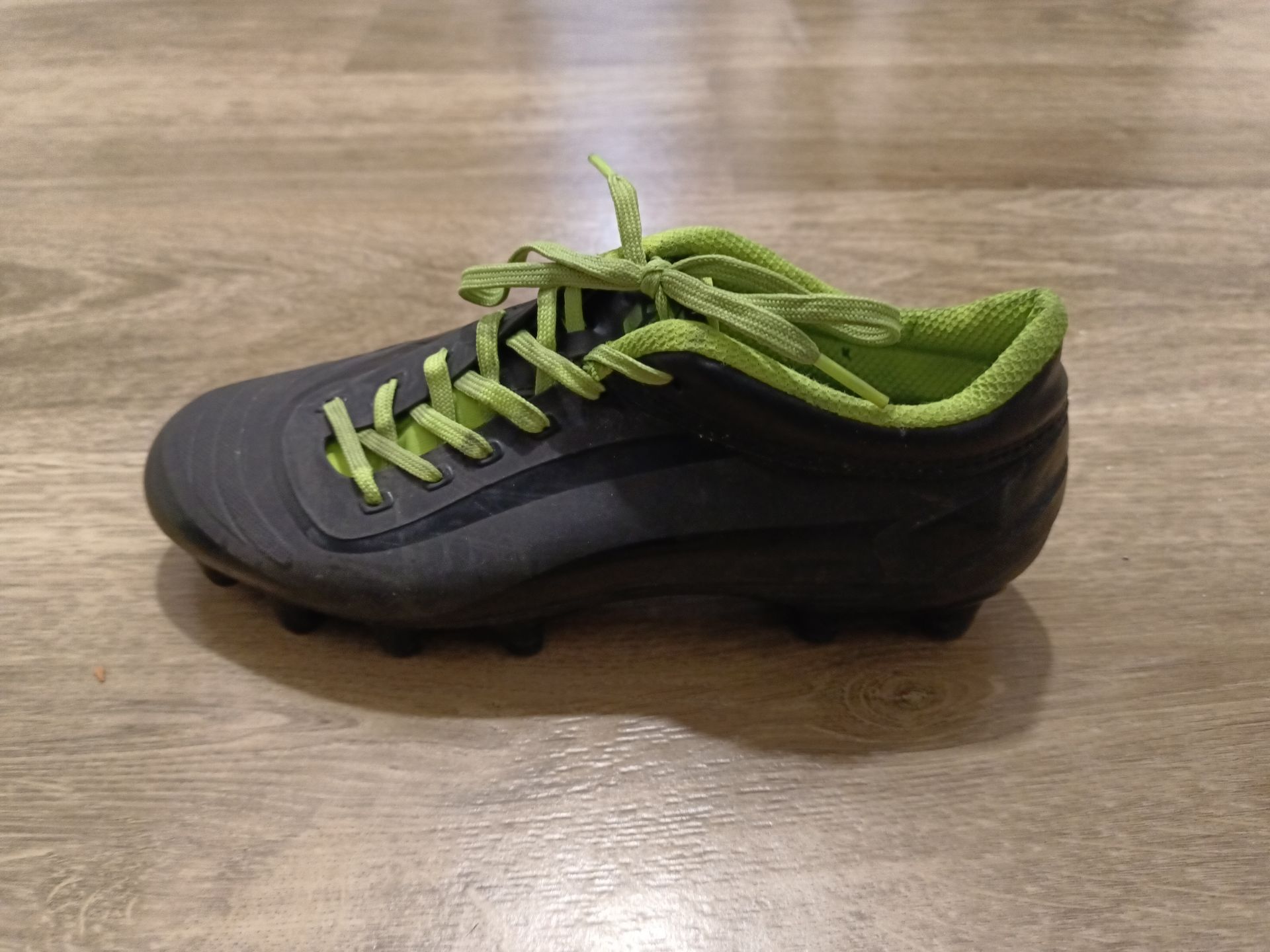Nivia football boots - Image 3