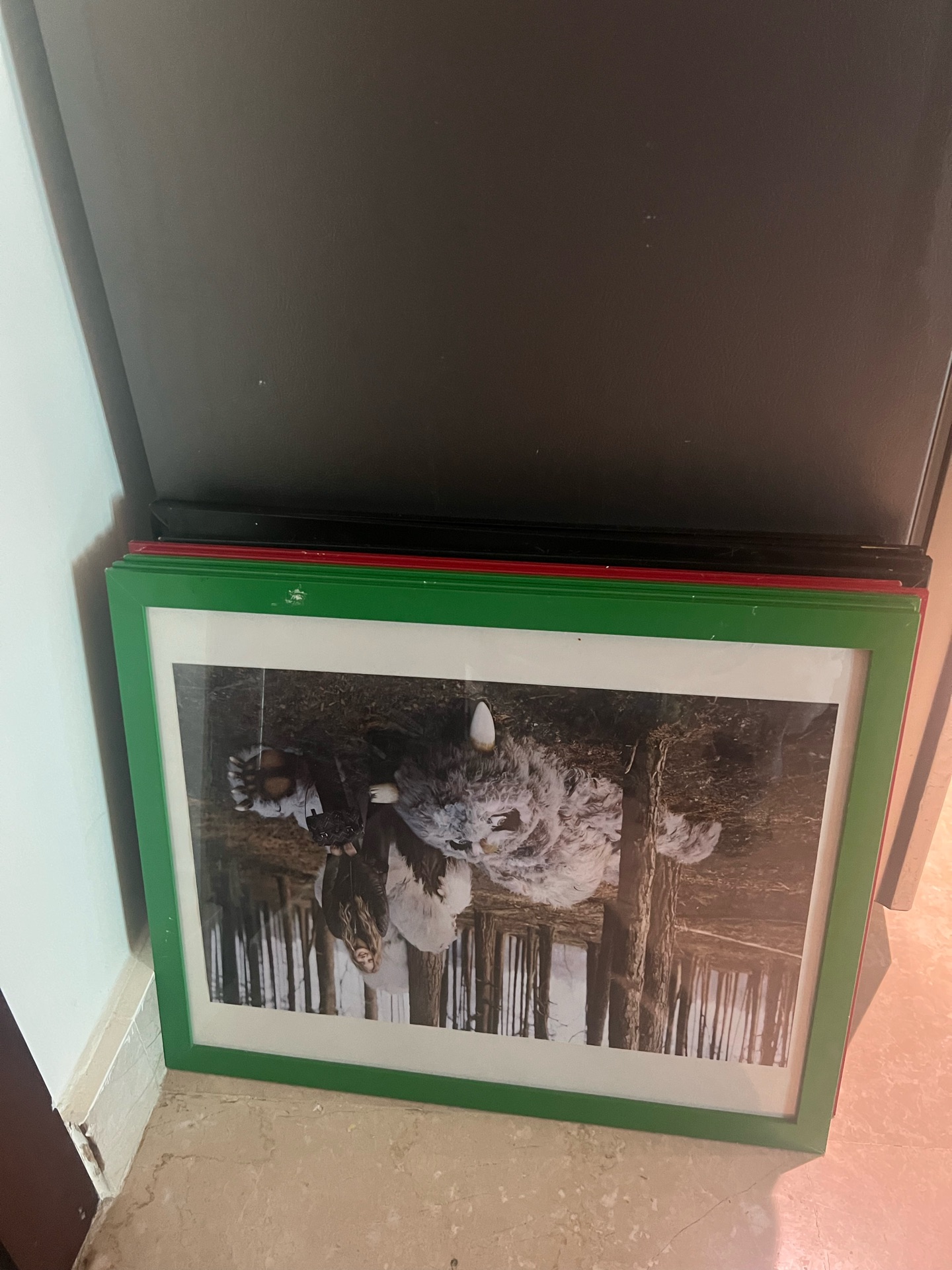 Frames  - Image 3