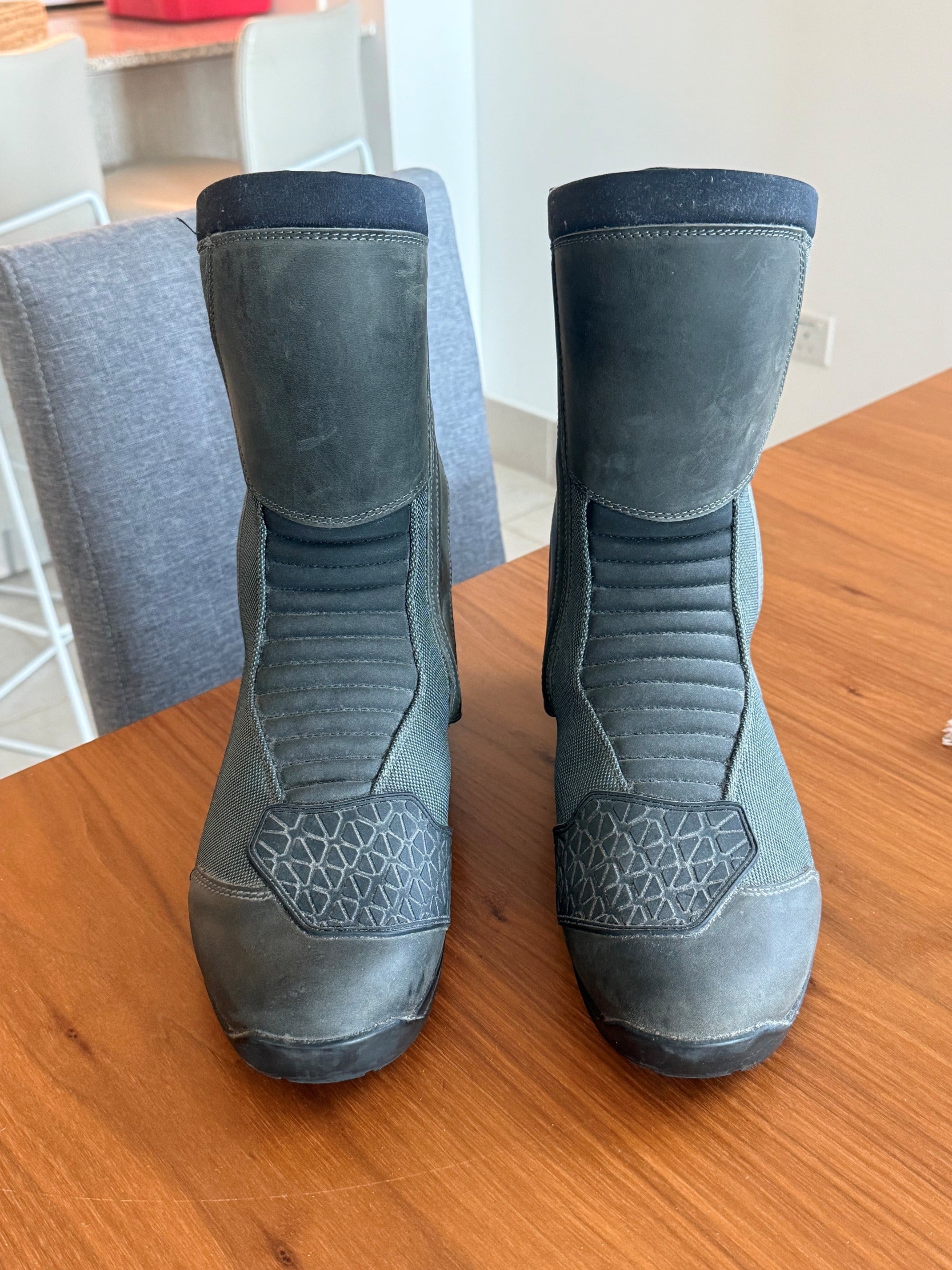 BMW Motorcycle Jacket, Trousers, and Boots - Image 6