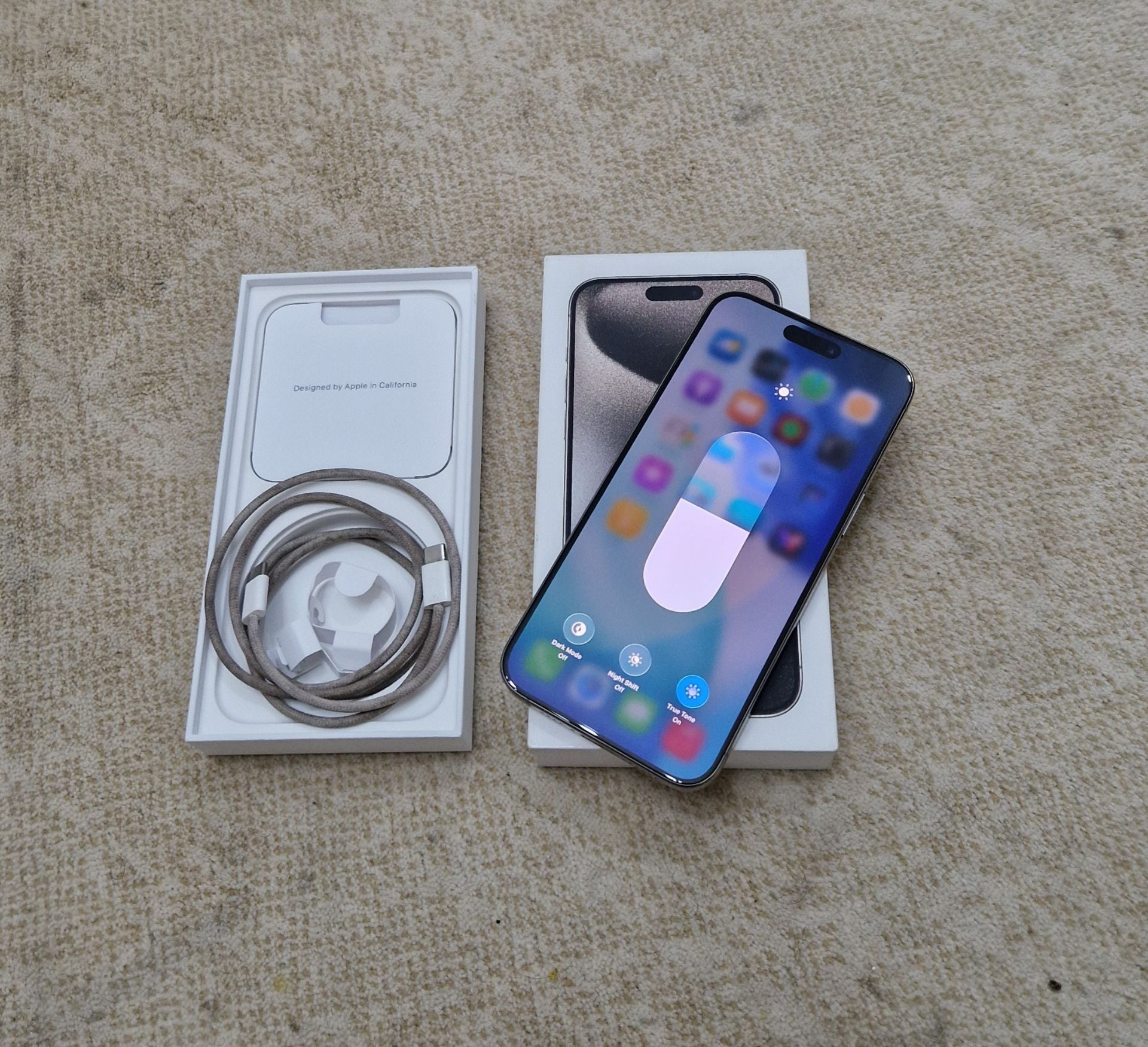 آيفون 15 برو ماكس 256GB - Image 6