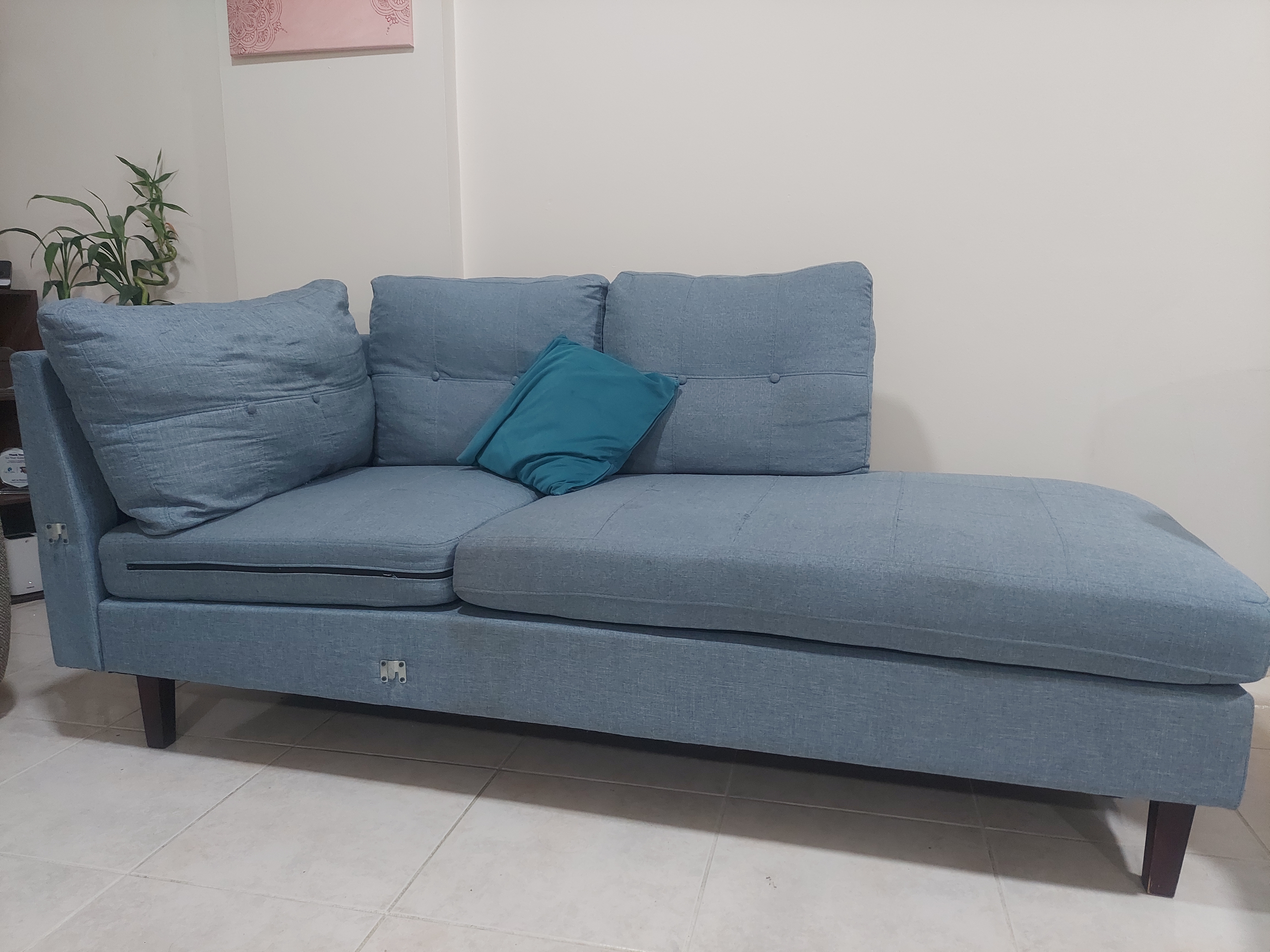 Comfortable L shaped fabric sofa for Sale in Mushareib area.  - Image 4