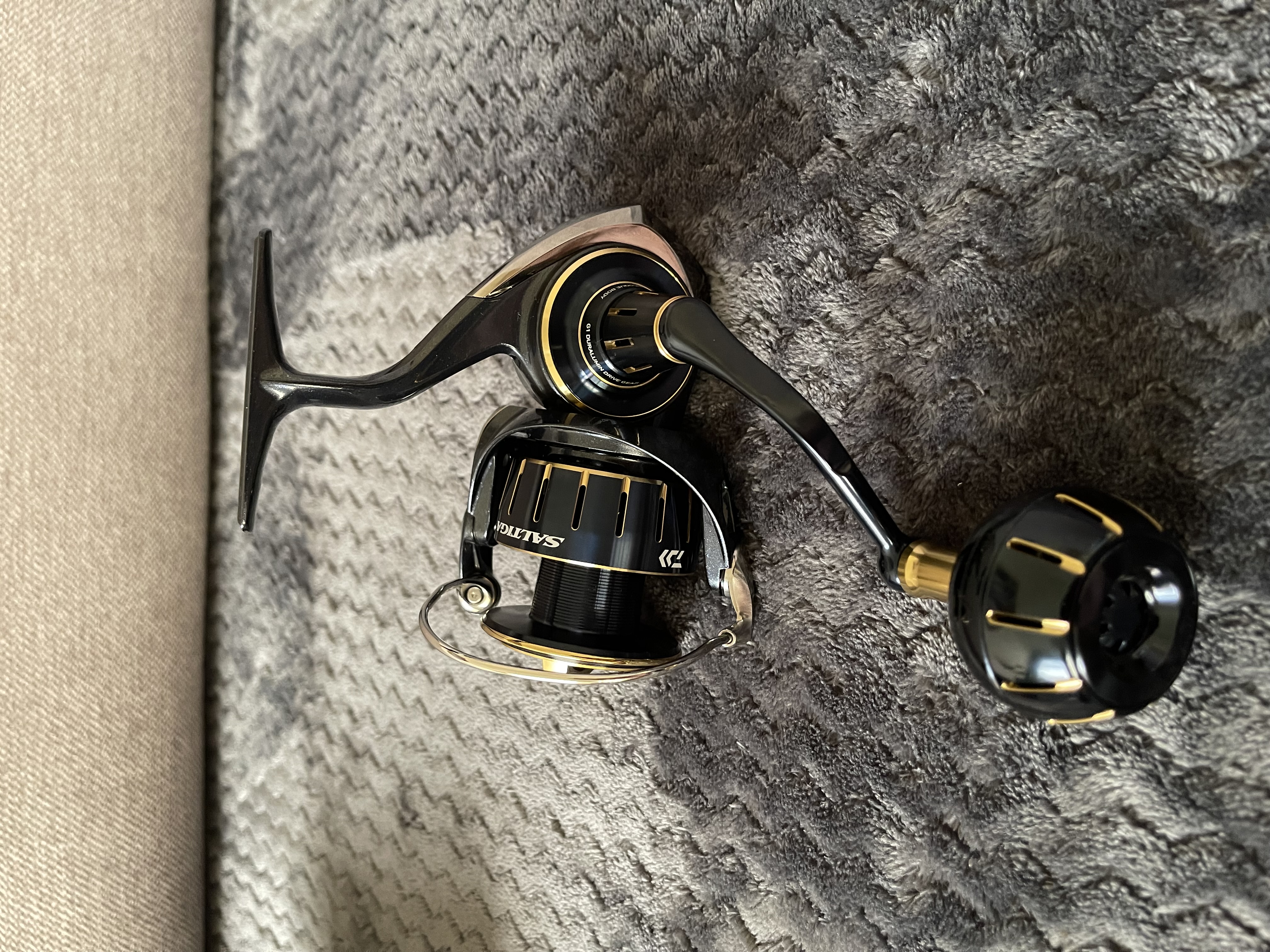 Shimano Twinpower XD and Daiwa Saltiga Fishing Reels - Image 1