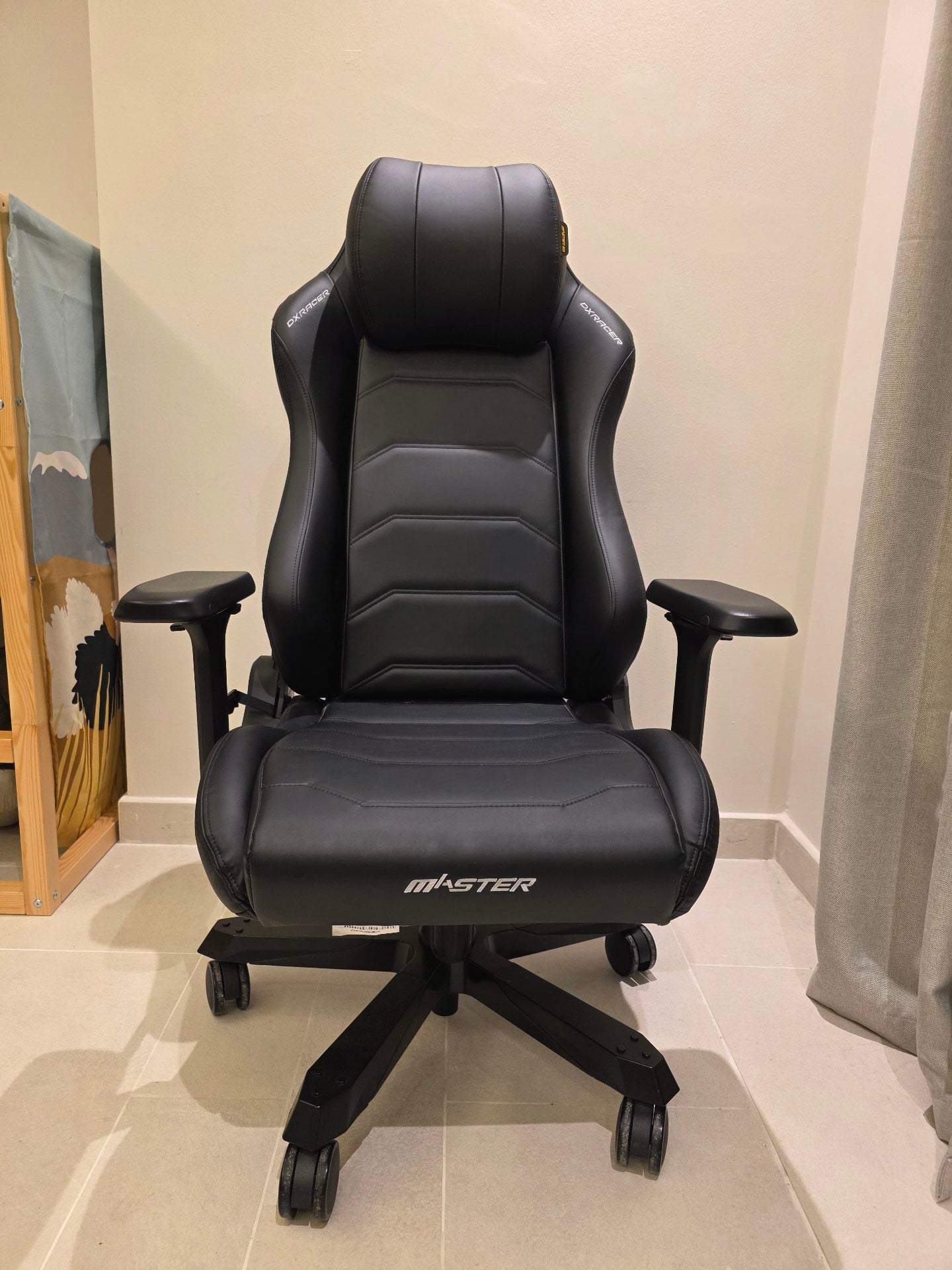 DxRacer Master Gaming Chair - Image 1