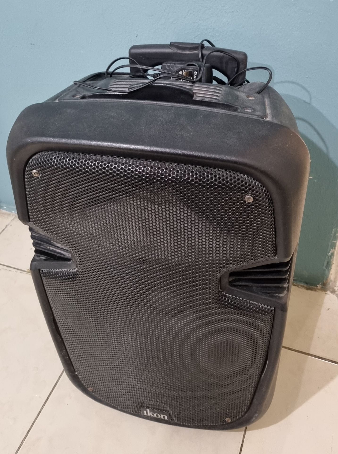 ikon Luggage professional speaker IK-712 - Image 2