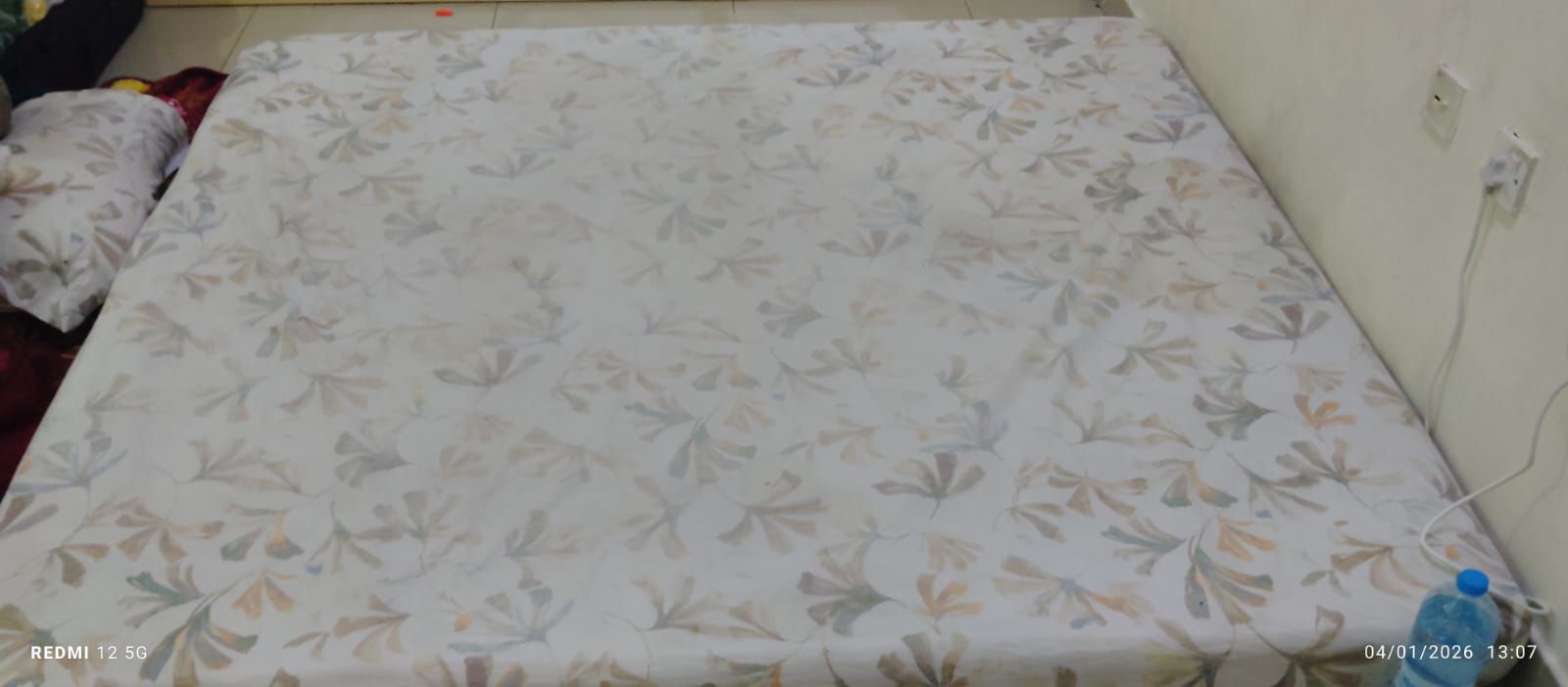 Strong materials King size bed - Image 2