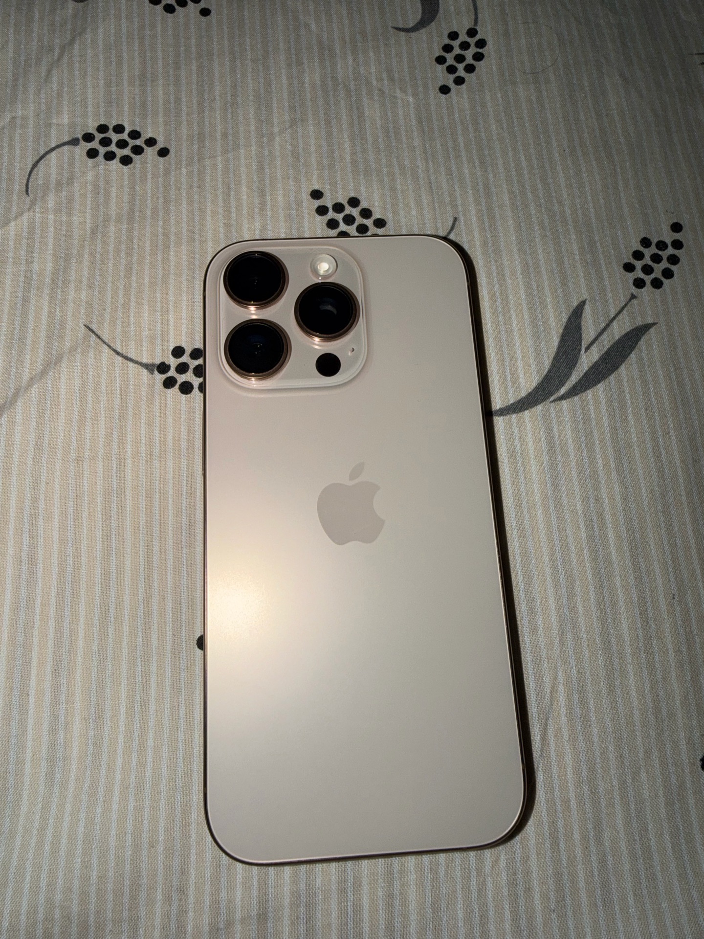 Iphone 16 pro - Image 3