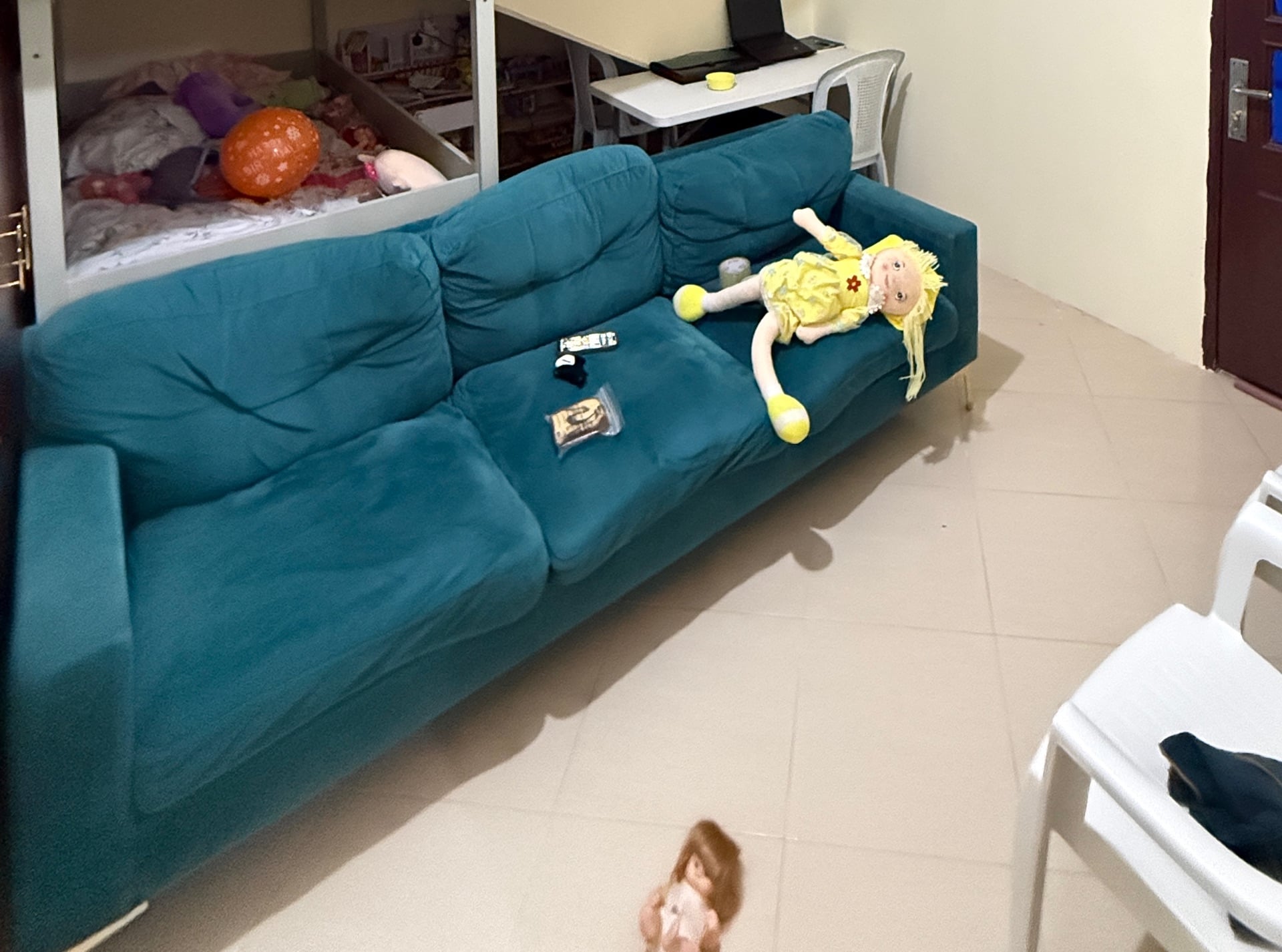 Sofa - Image 4