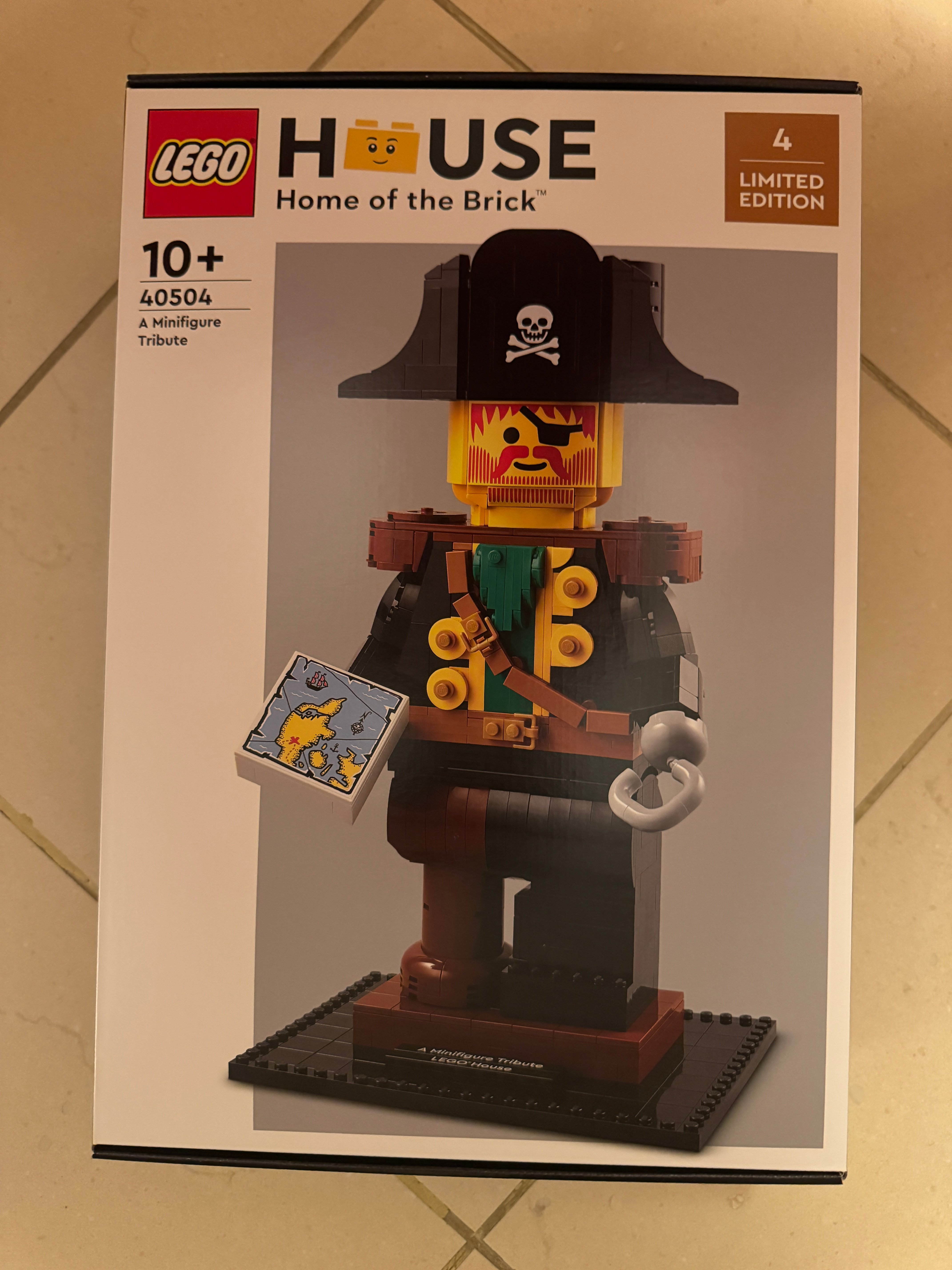 LEGO 40504 A Minifigure Tribute – Limited Edition - Image 1