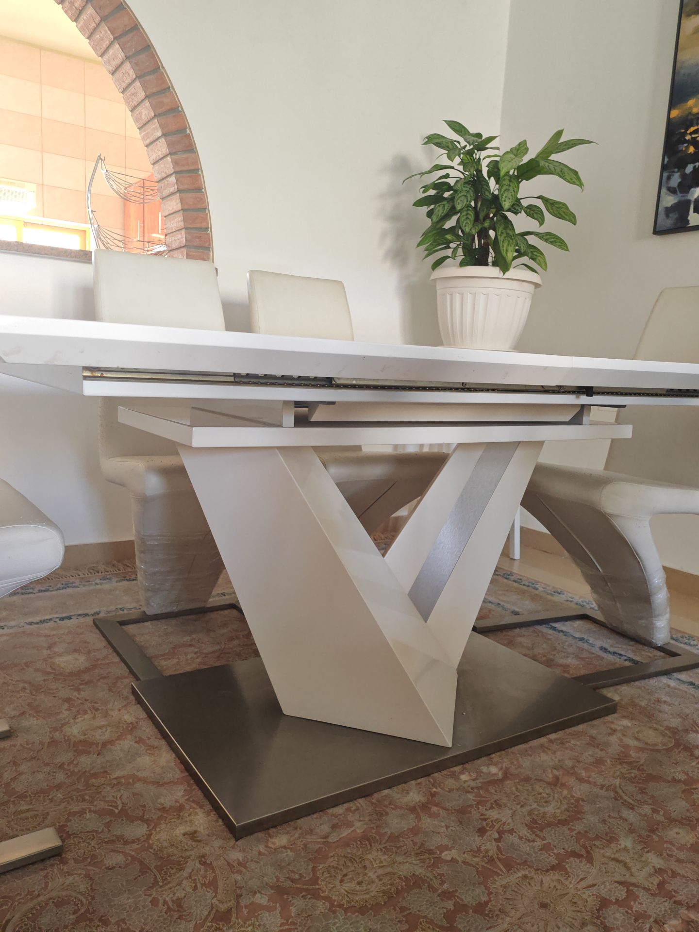 Modern High-Gloss Extendable Dining Set – 6 Z-Shape Cantilever Chairs - Image 5