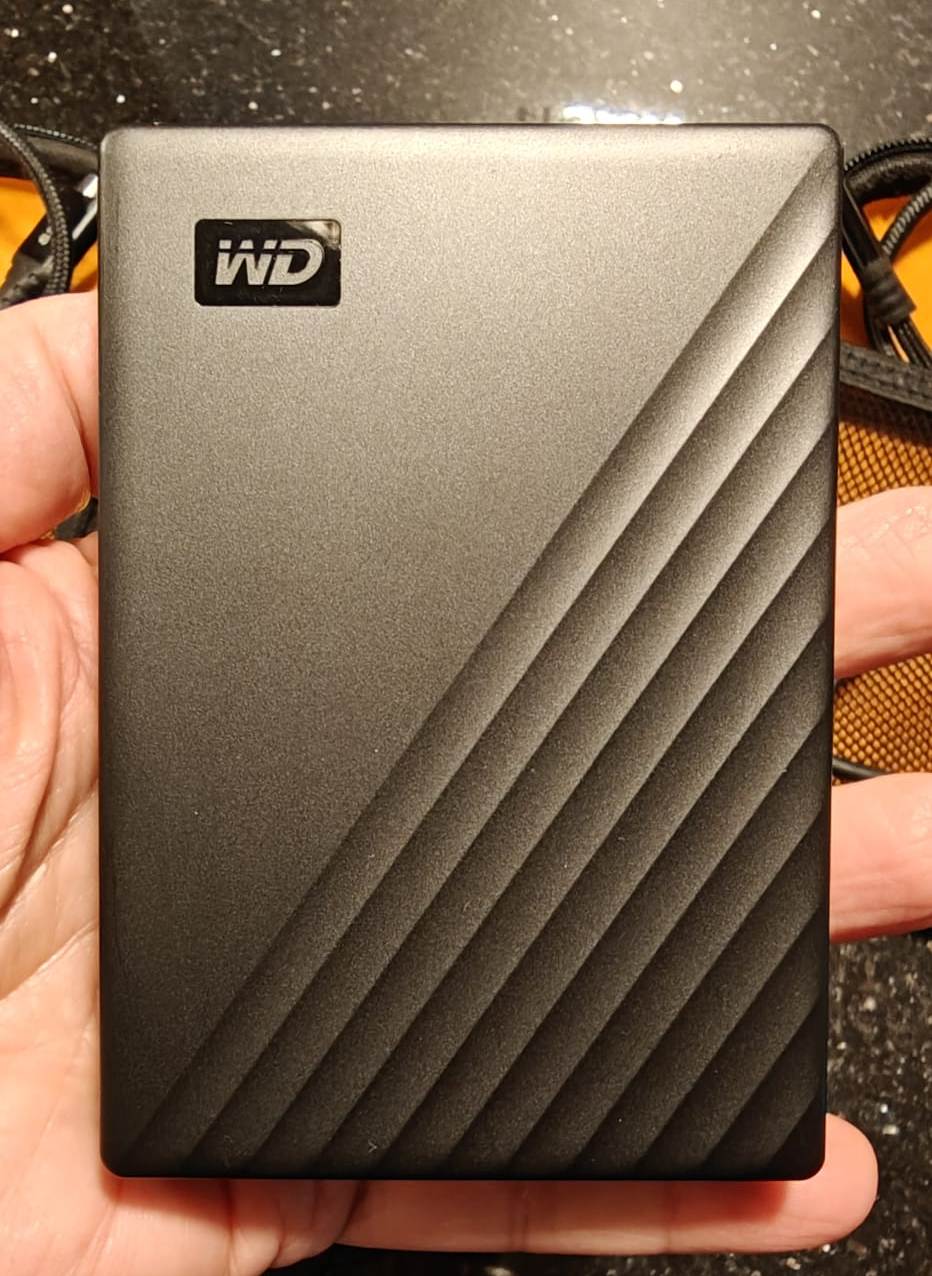  4 & 5TB WD Portable External Hard Drive HD - Image 2