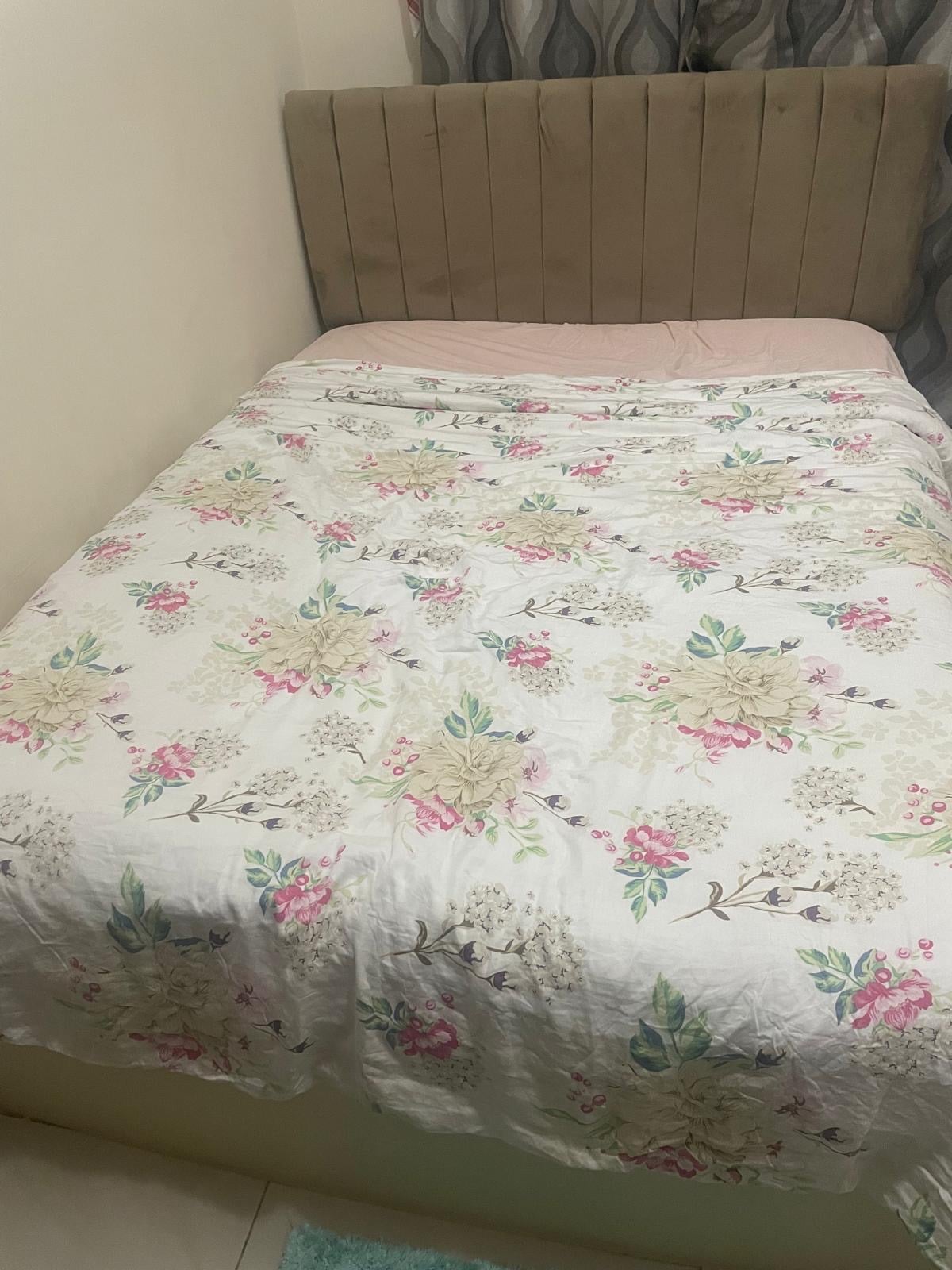 Brown bed frame with included mattress  - Image 4