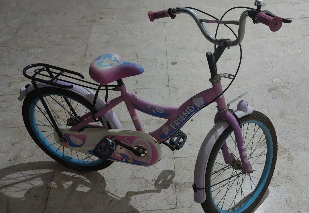Girls Cycle 20" - Image 3