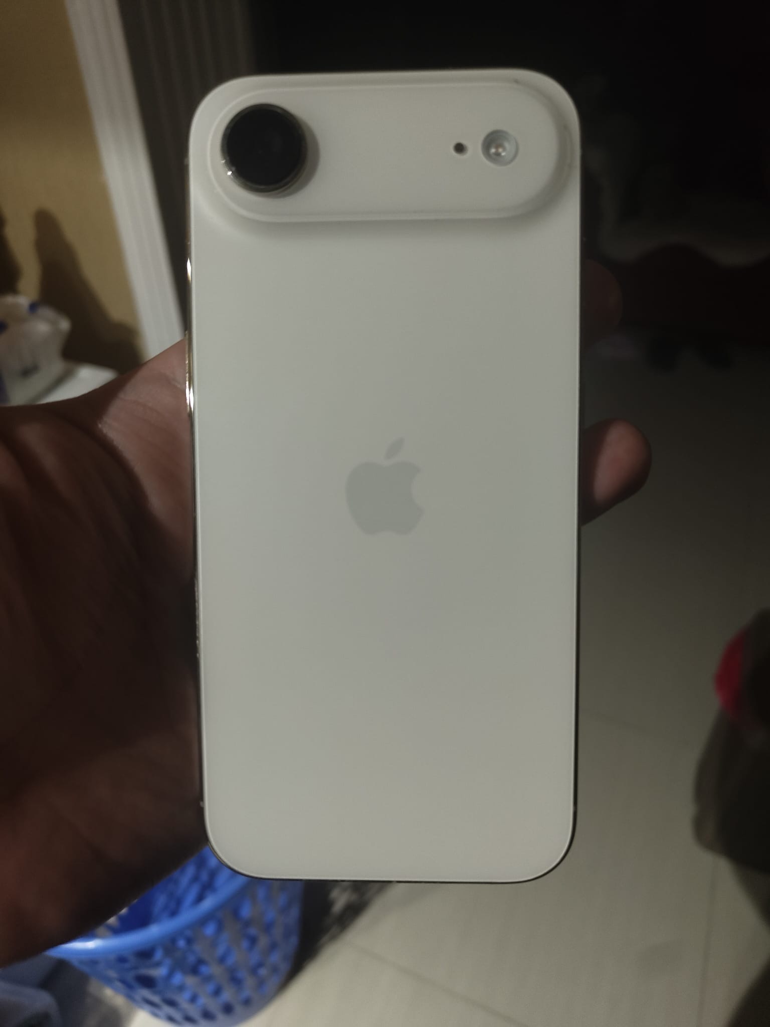 Iphone Air 256GB/ Light Gold - Image 3