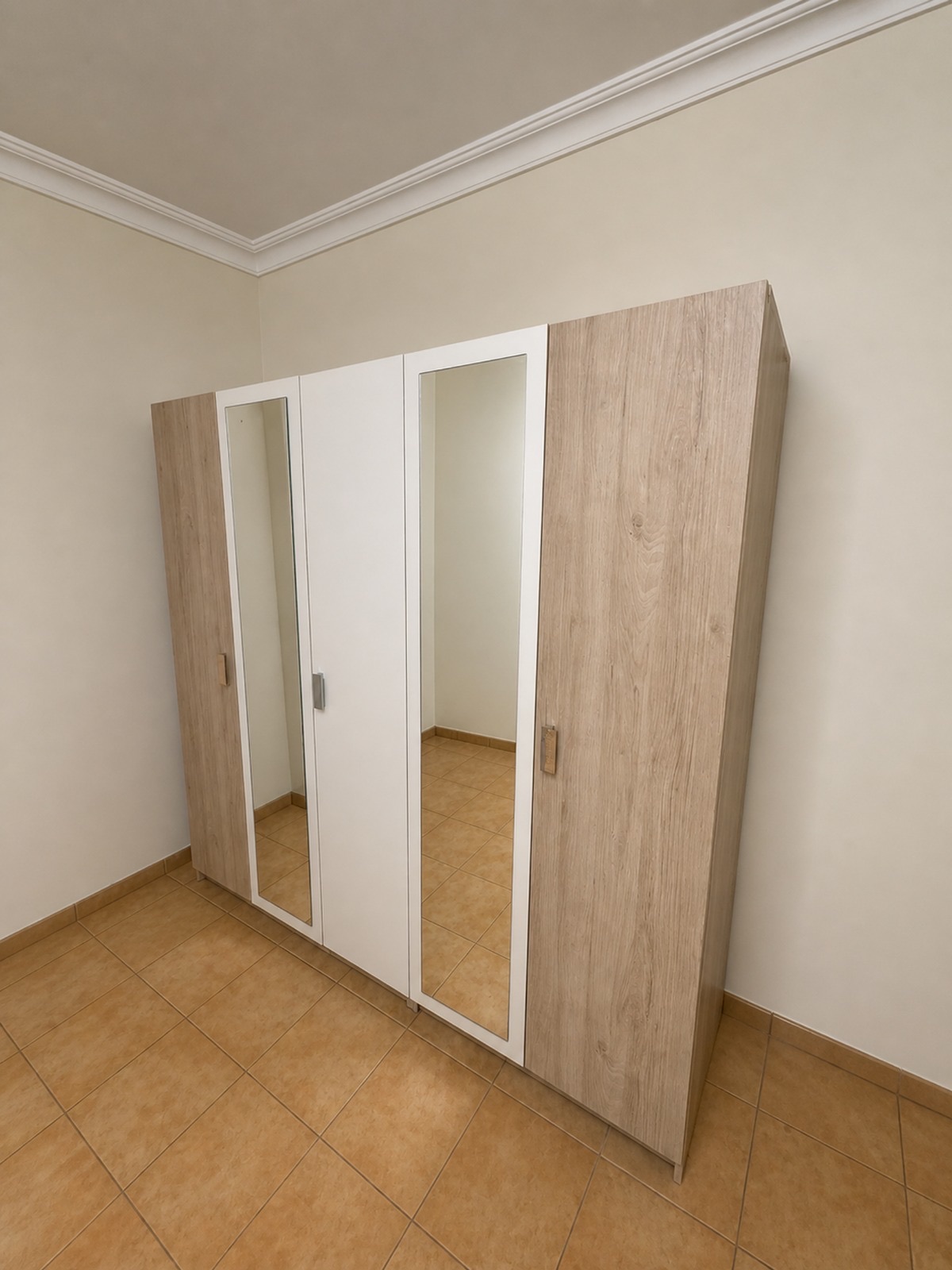 3 door 5 door wardrobe cupboard - Image 1
