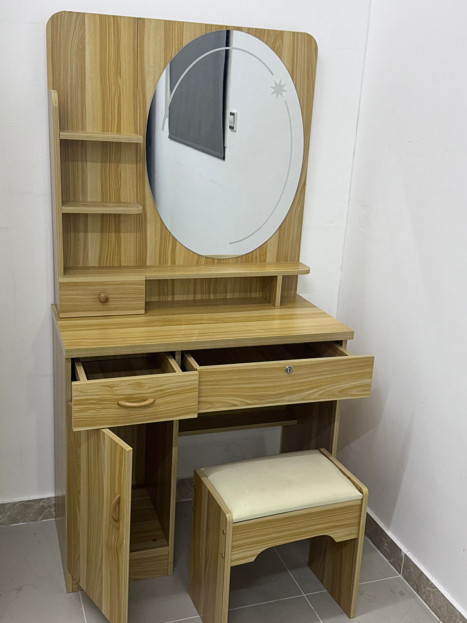 Dressing Table with Mirror, Drawers & Stool – Good Condition - Image 3