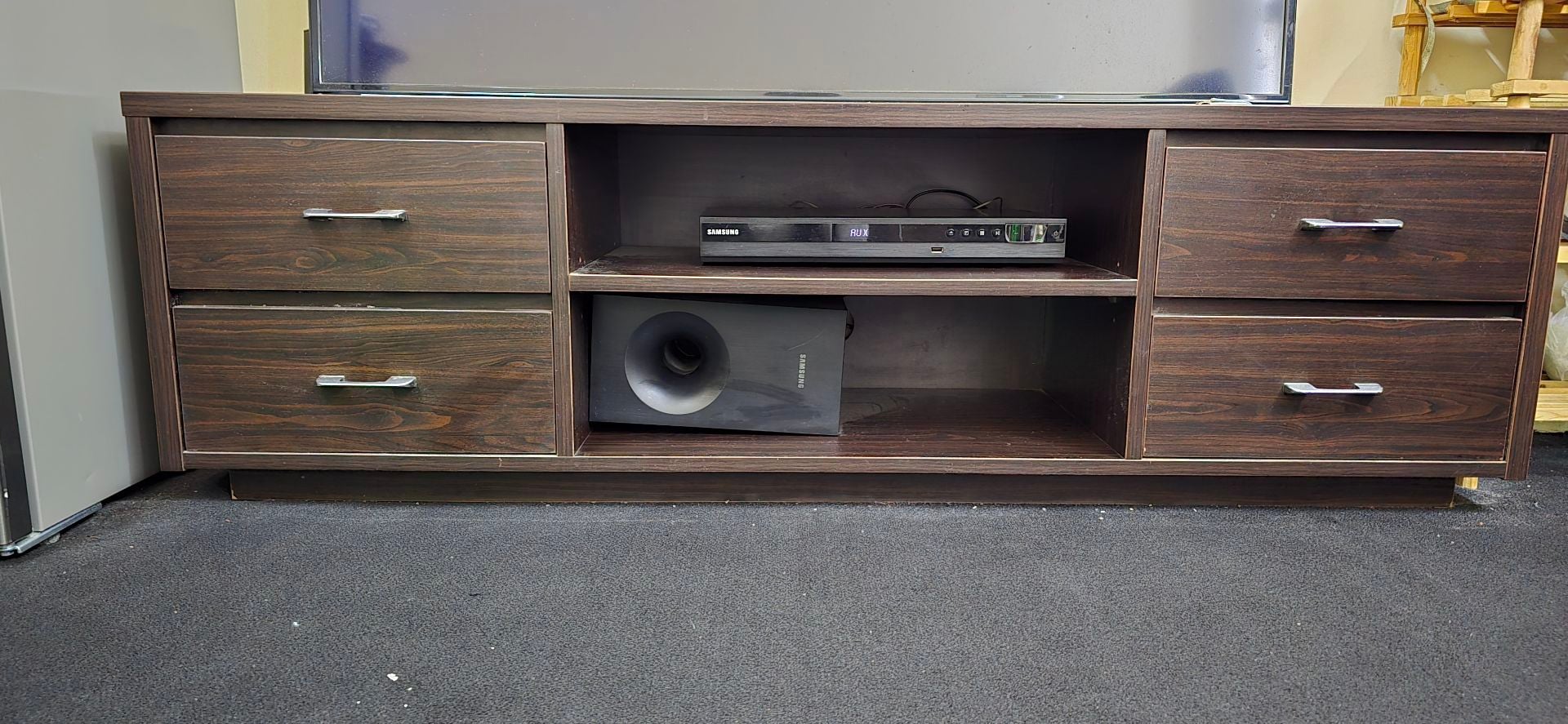 Tv stand - Image 1