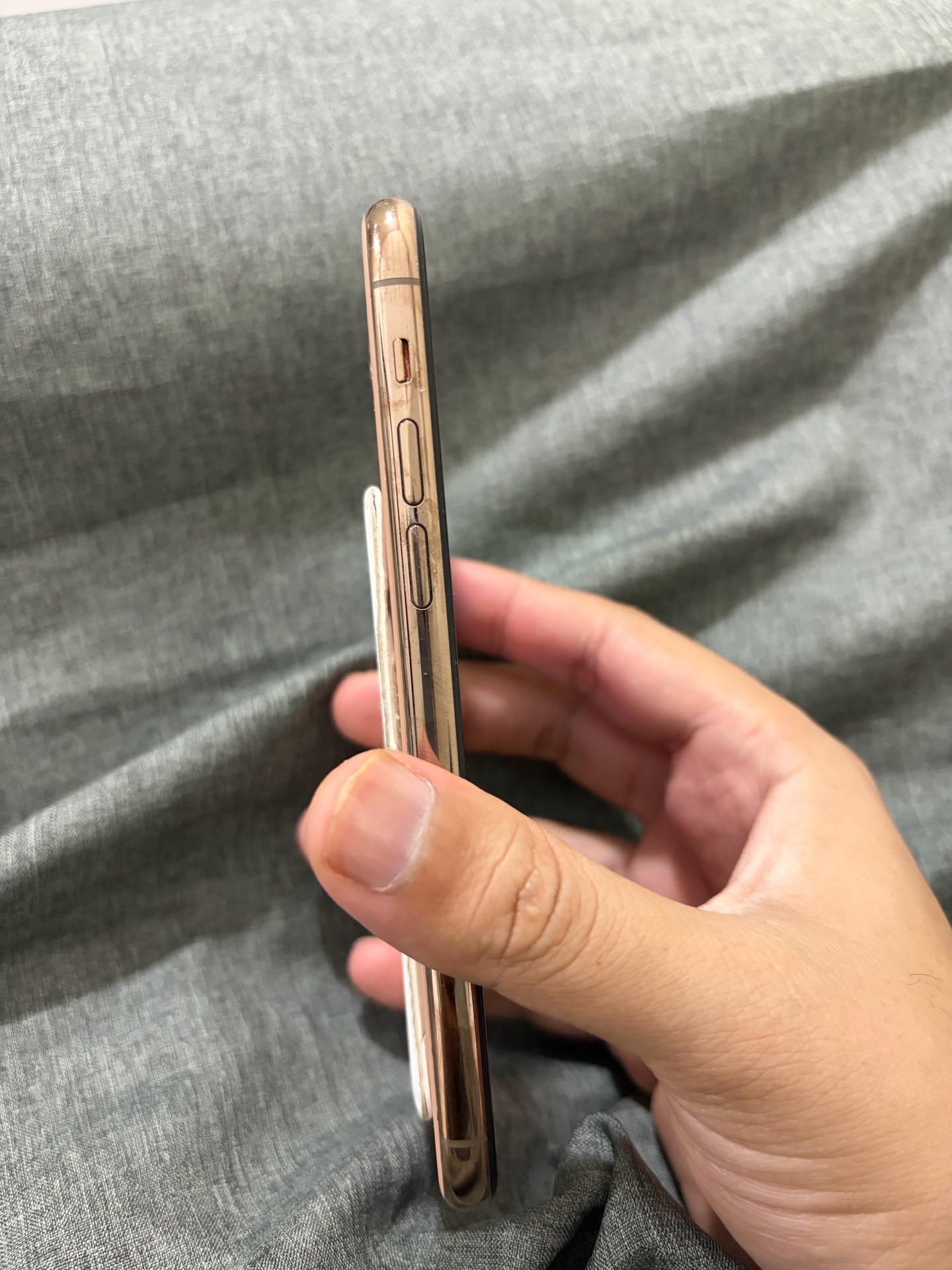 iPhone 11 Pro - Image 3