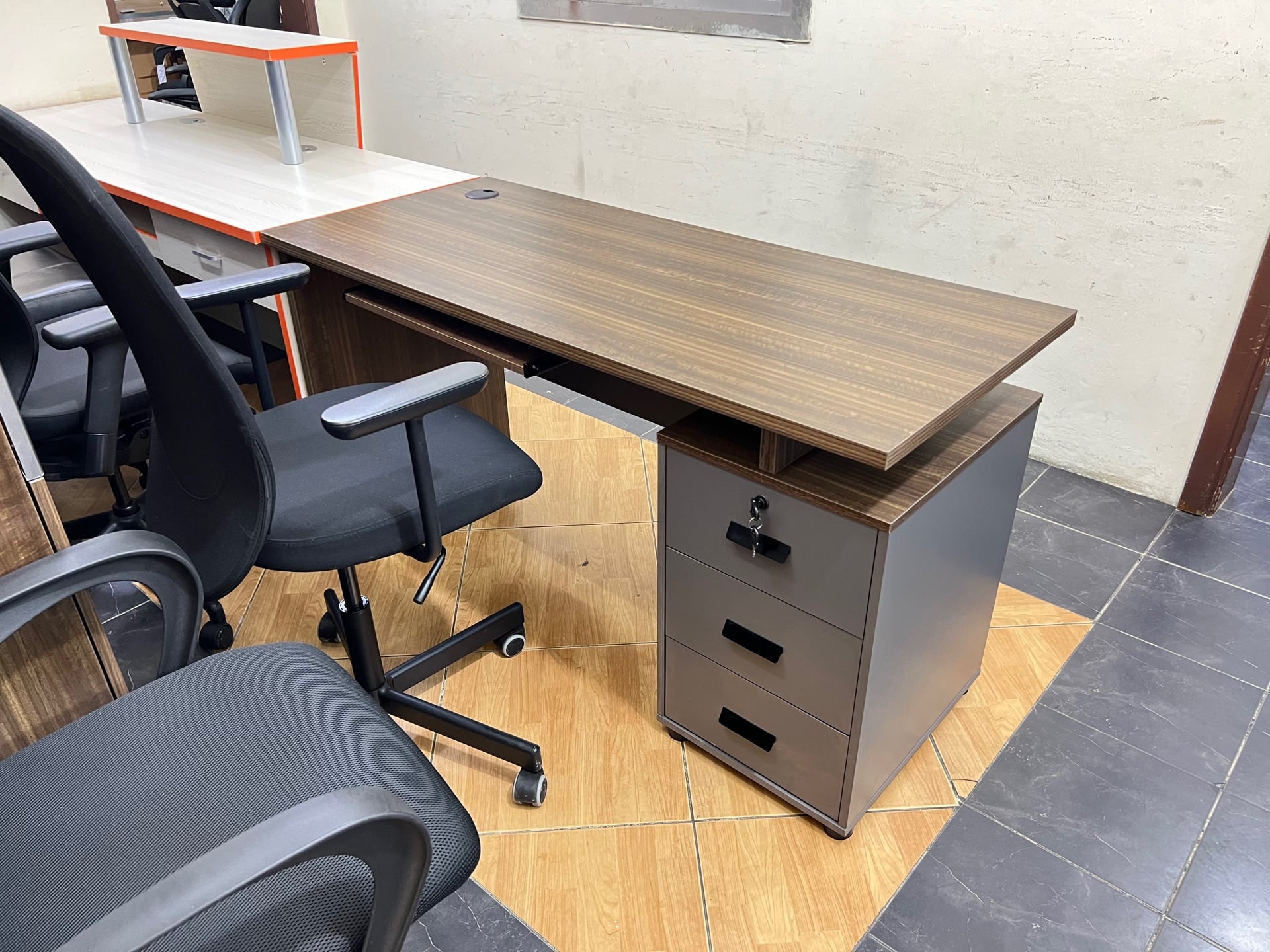 Used & new chairs for sale-74456895 - Image 9