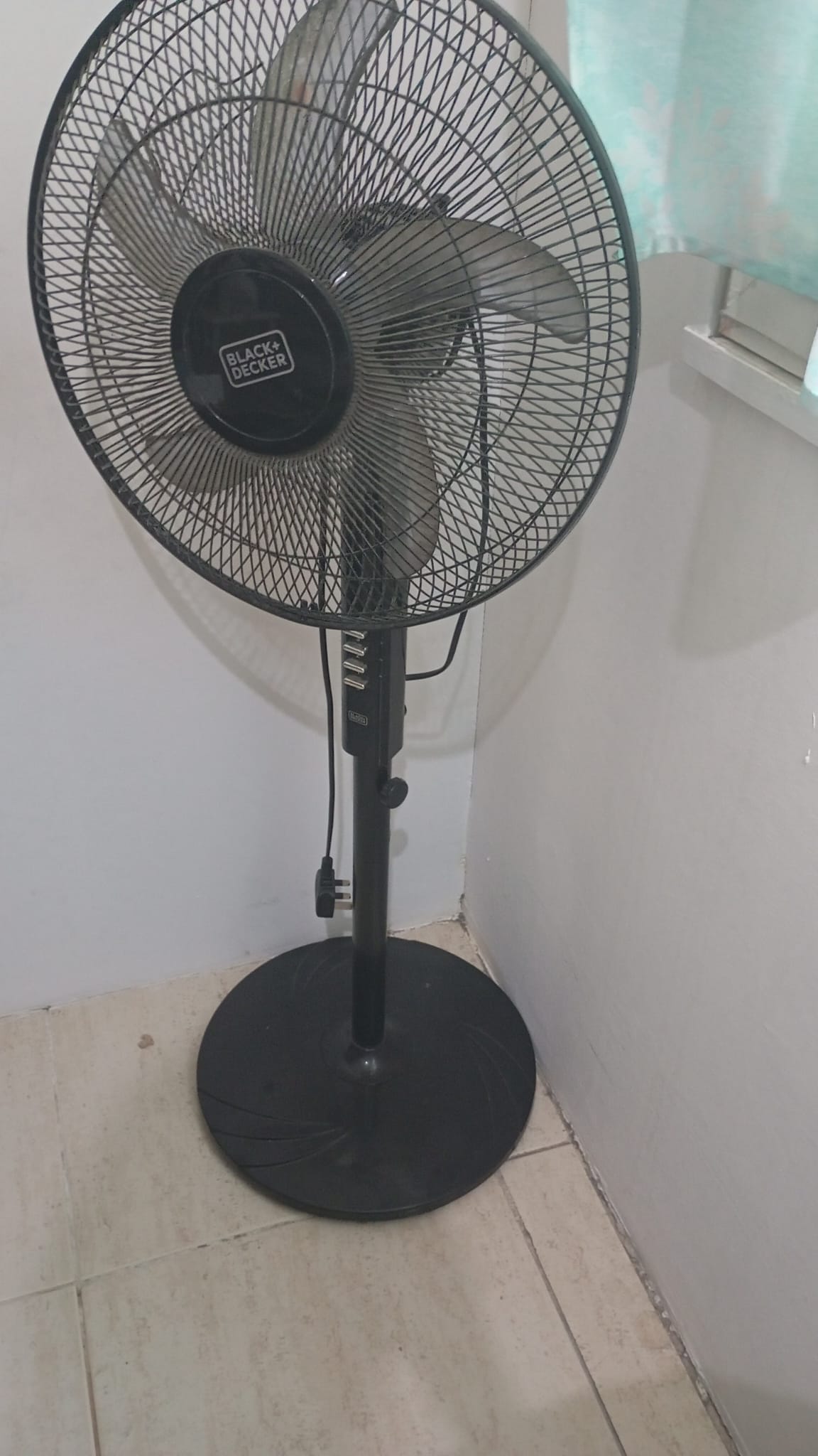 Fan-cooling for summer / Black&Decker brand - Image 2