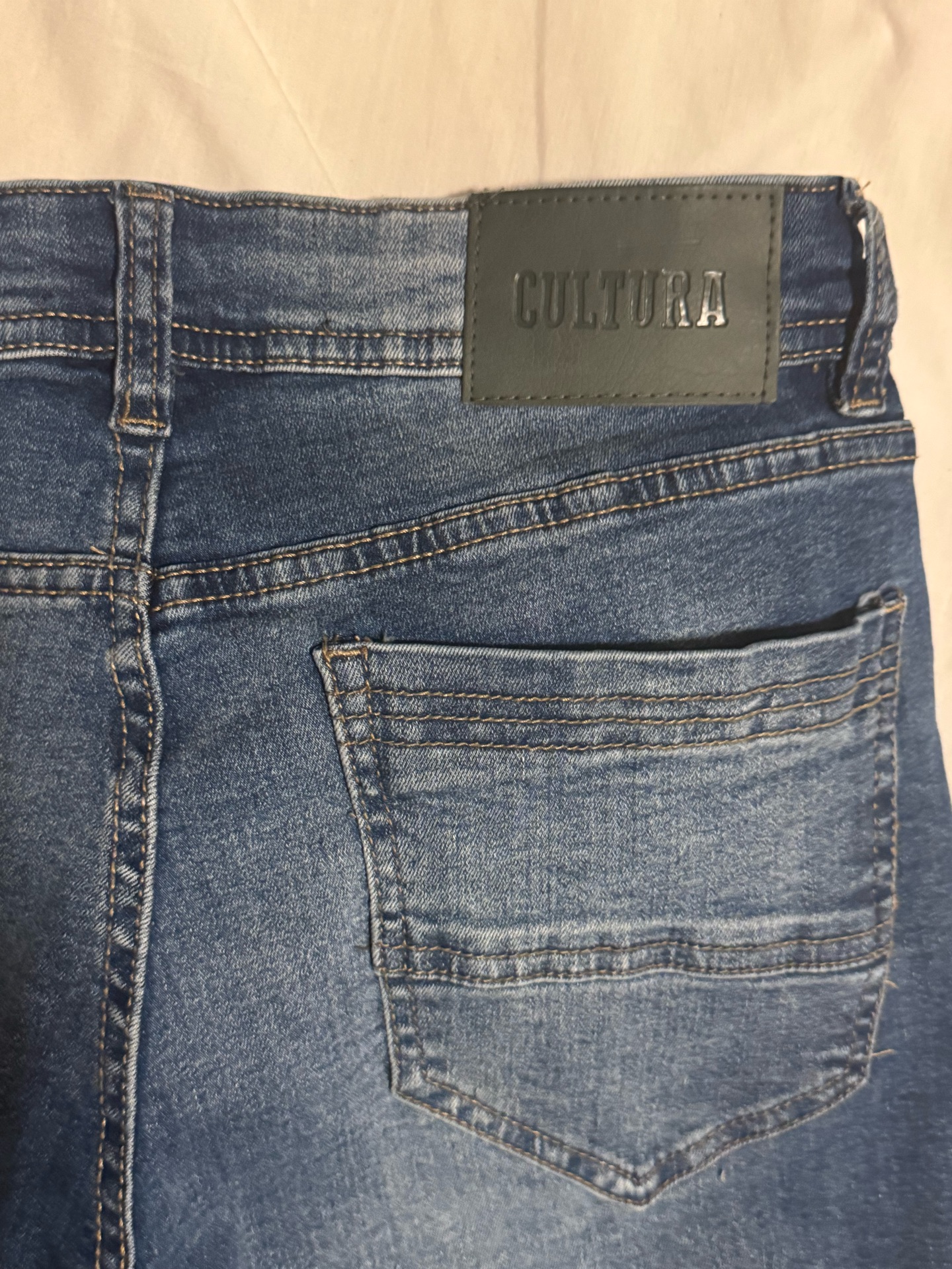 cultra jeans - for sale - Image 2