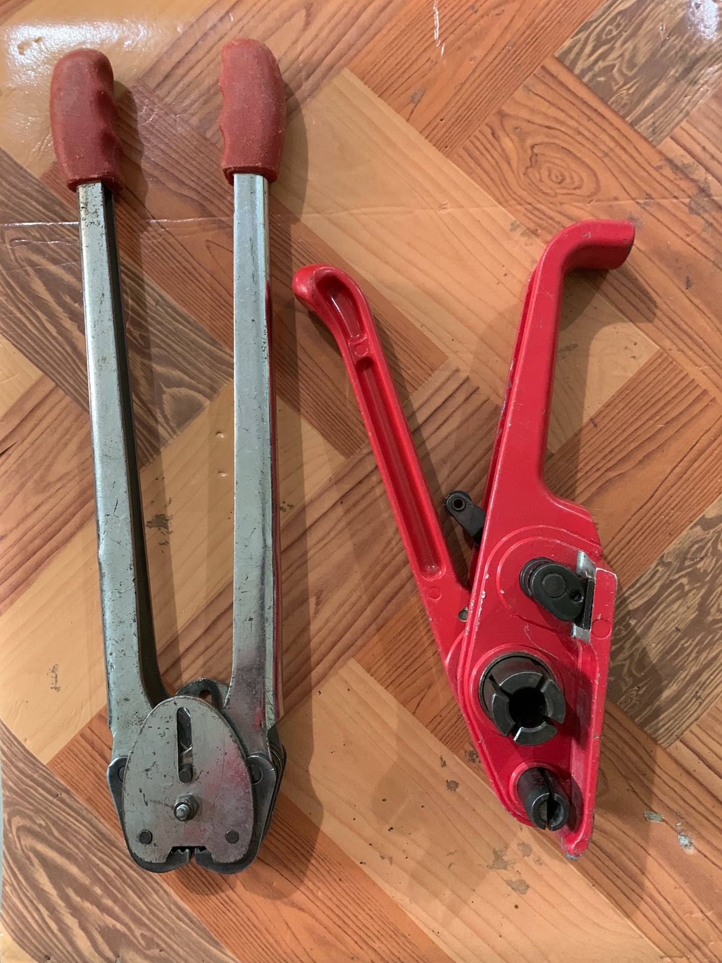 HEAVY DUTY CARGO STRAPPING TOOL - Image 3